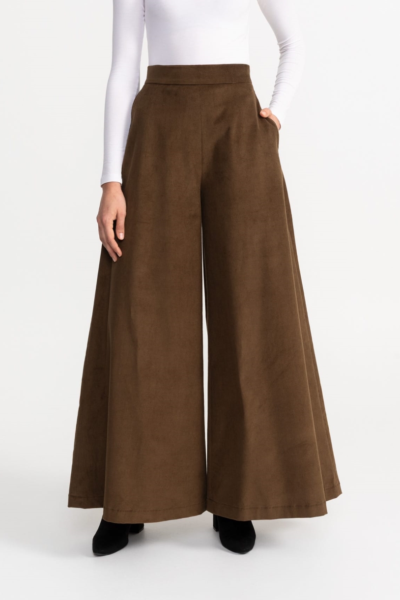 Image of De IONESCU dames vegan Broek Palazzo Corduroy Bruin
