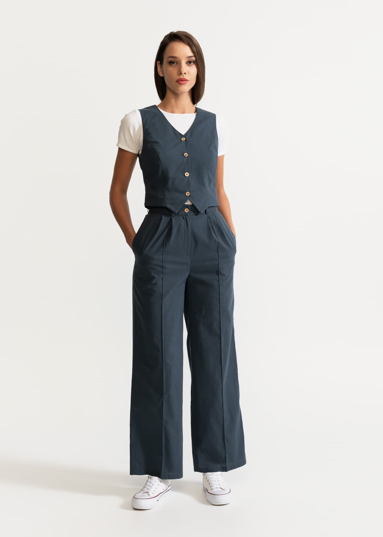 De IONESCU womens vegan Waistcoat Figa Grey