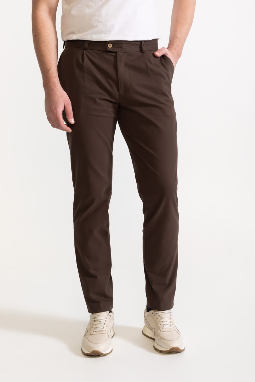 Image of De IONESCU mannen vegan Broek Chesler Donkerbruin