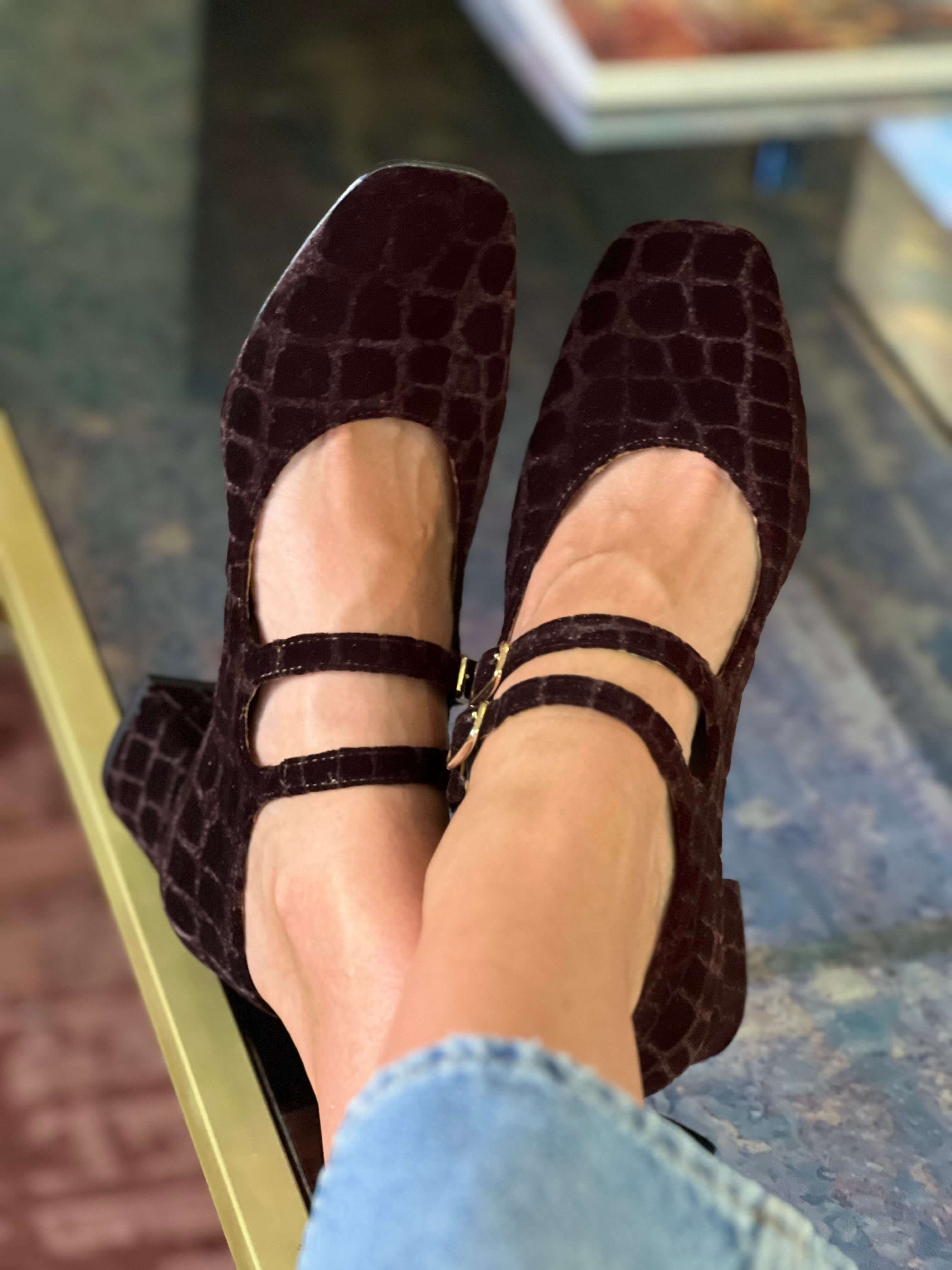 Momoc womens vegan Pumps Pigalle Brown