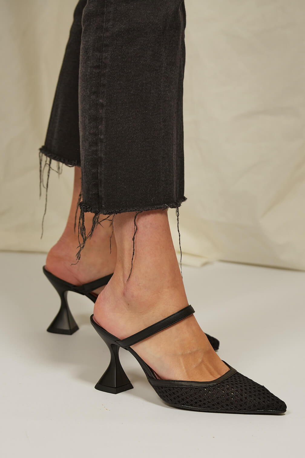 Image of Momoc dames vegan Pumps Ibiza Zwart