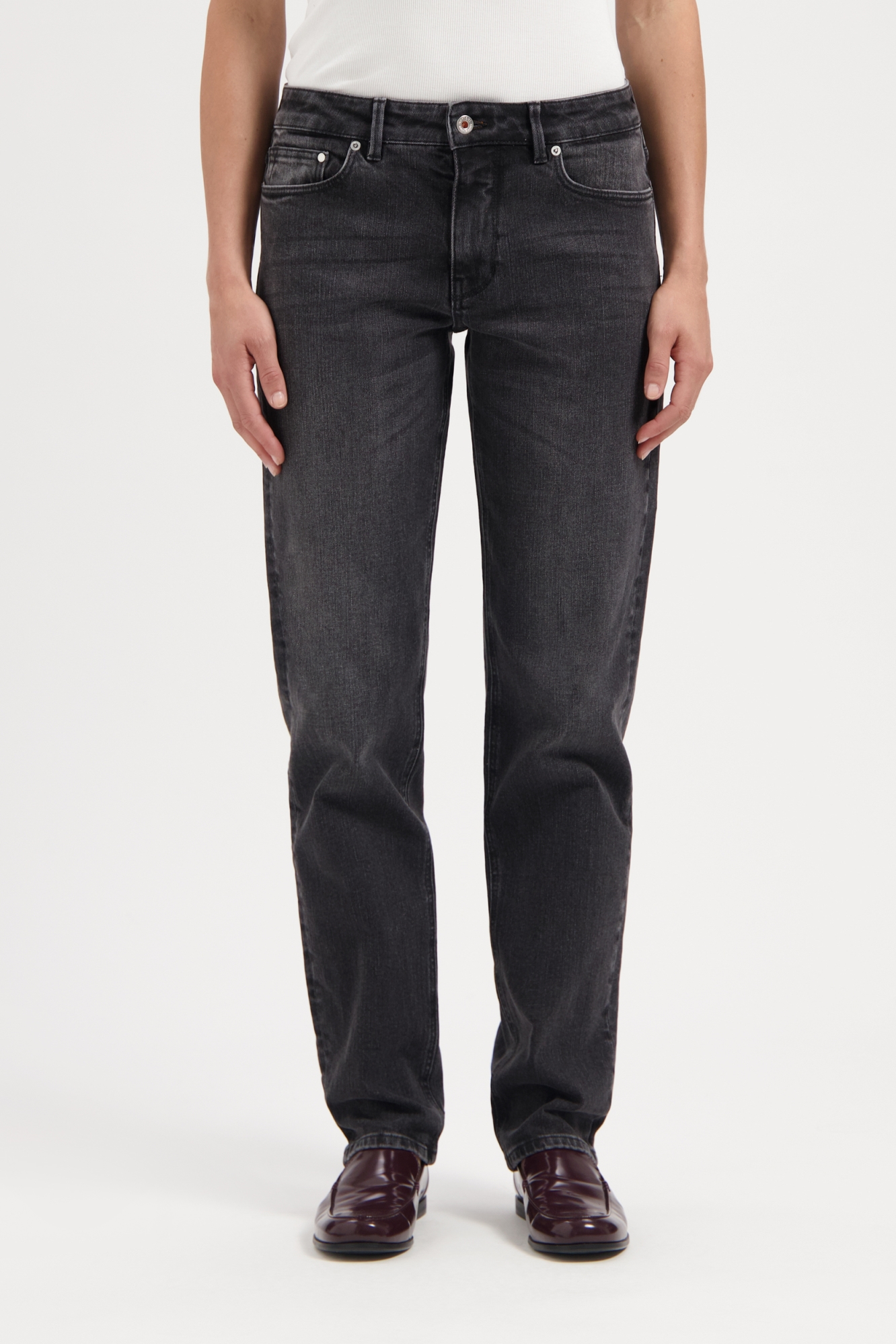 Image of Kuyichi dames vegan Jeans Boyfriend Jenna Vintage Zwart