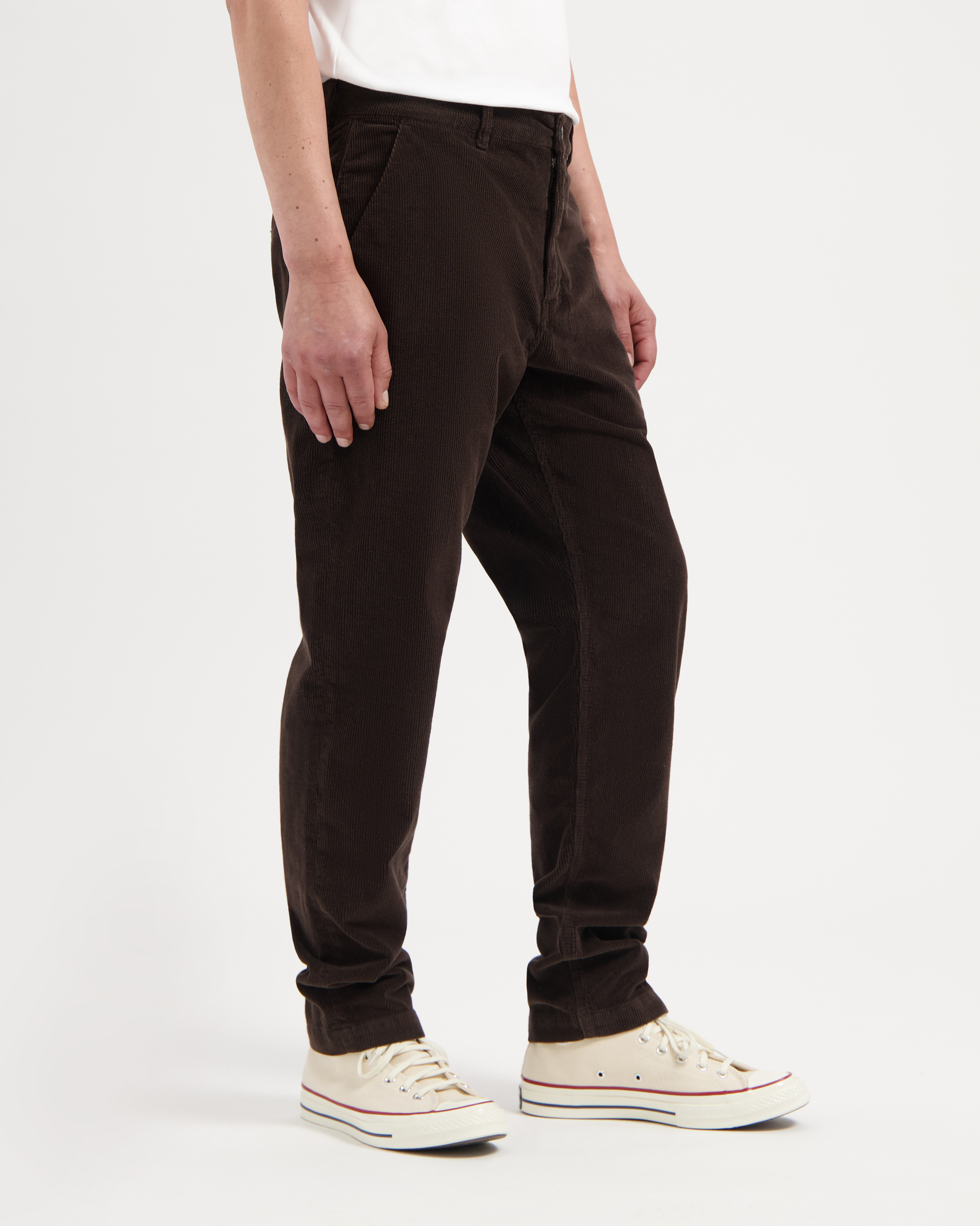 Kuyichi men vegan Pants Corduroy Darren Dark Brown