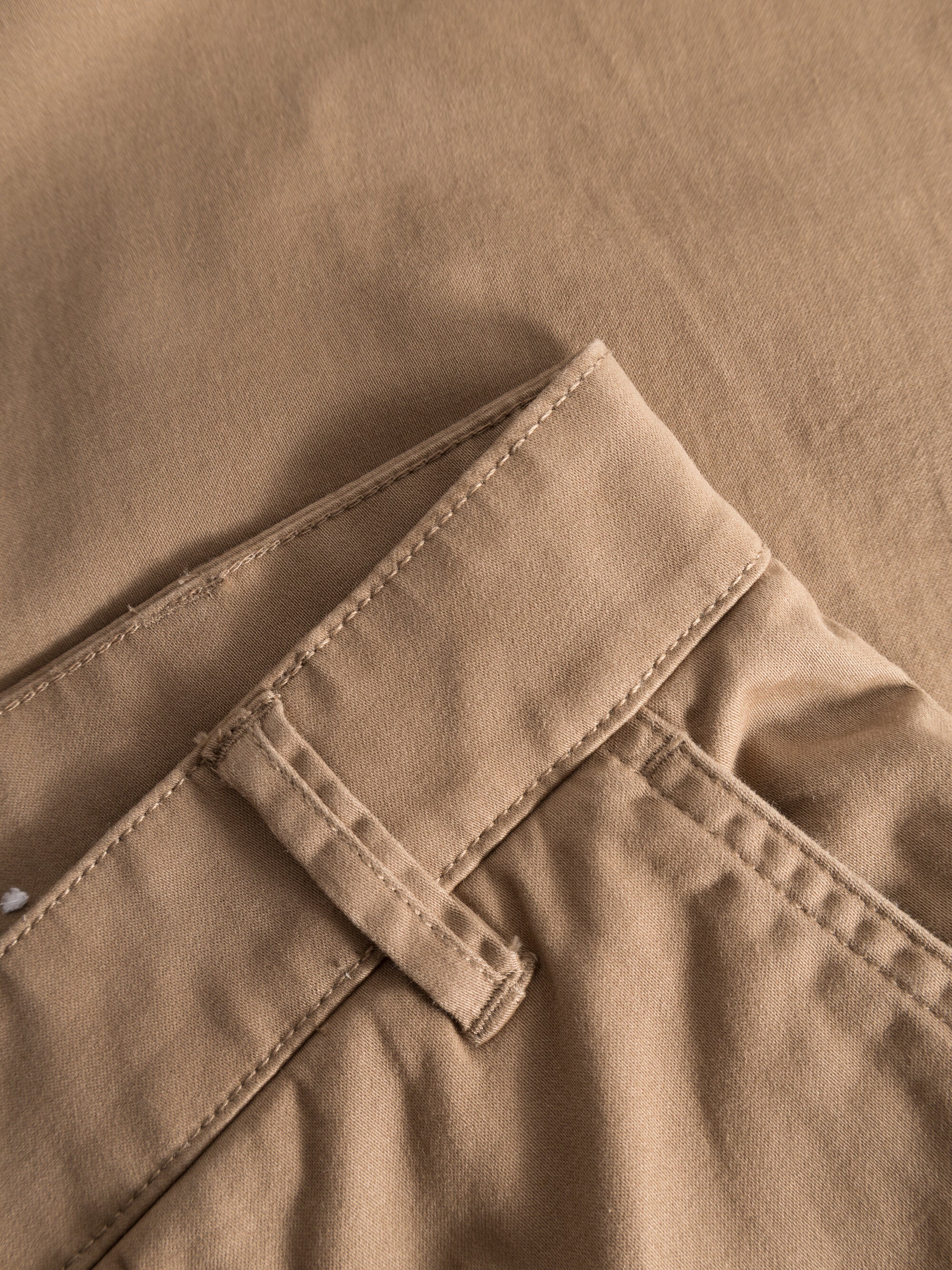 KnowledgeCotton Apparel Chino Pants Luca Slim Twill Tuffet Beige