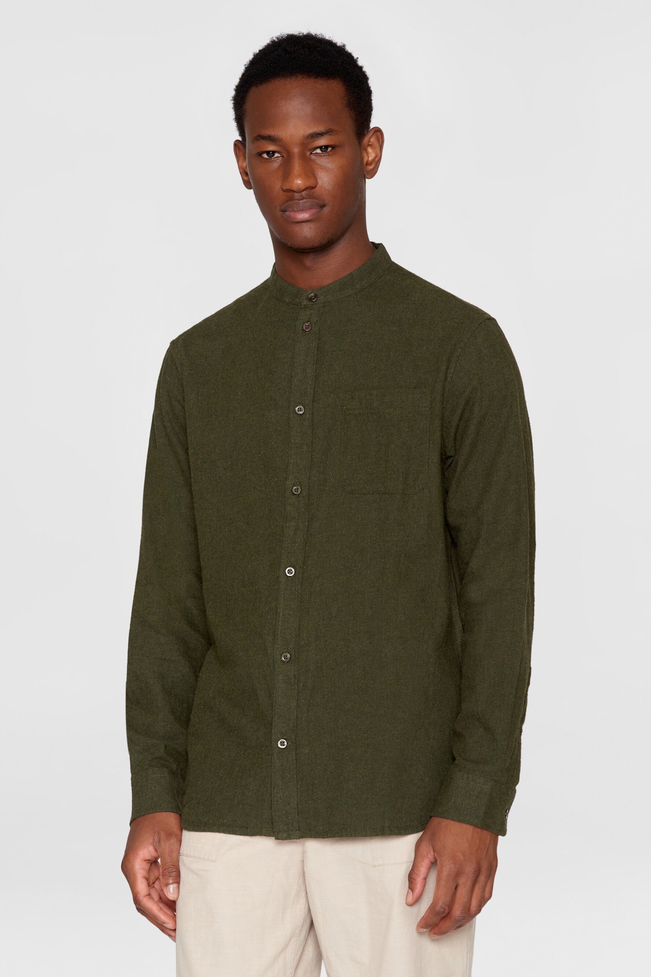 Image of KnowledgeCotton Apparel mannen vegan Overhemd Staande Kraag Regular Melange Forrest Nachtgroen