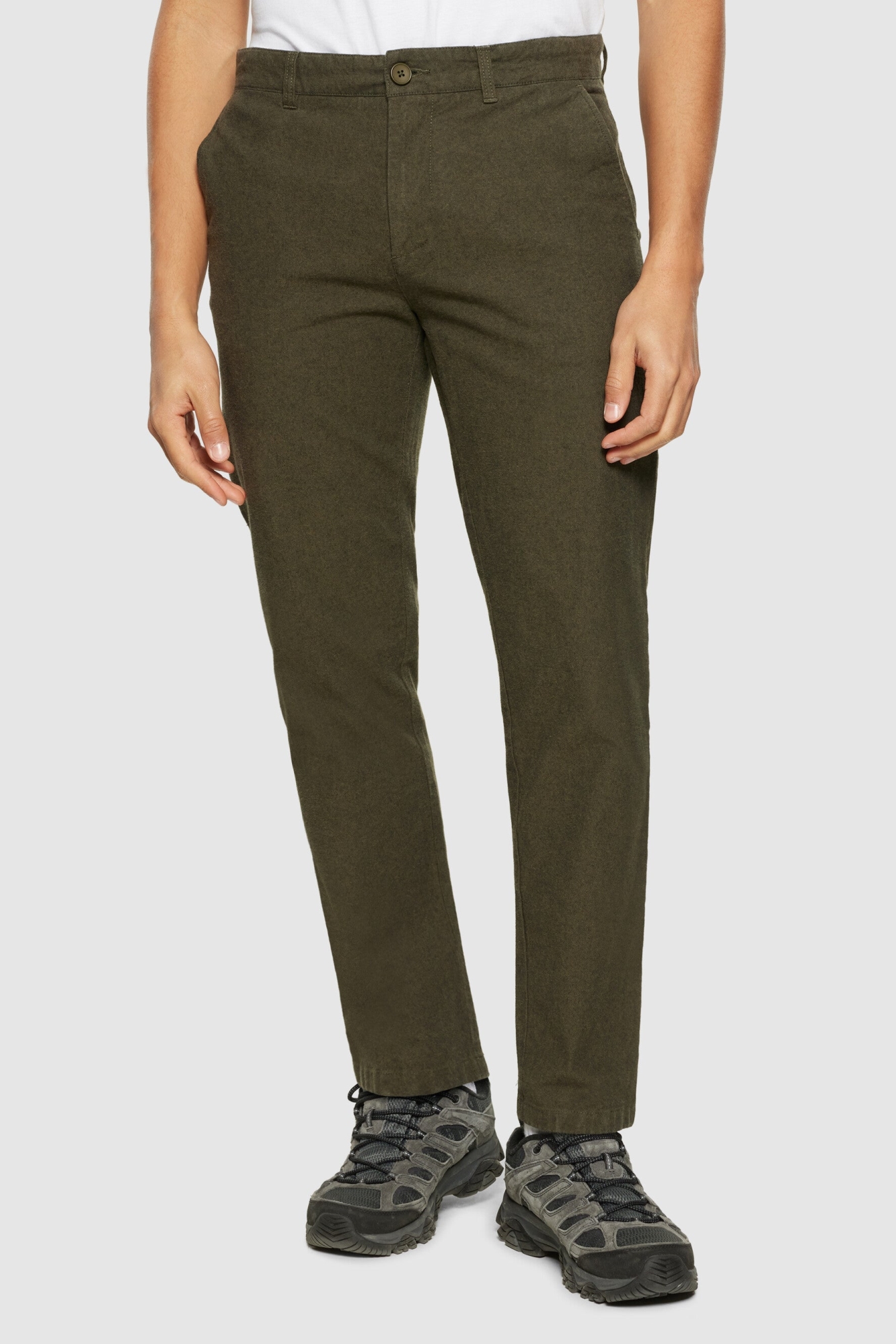 KnowledgeCotton Apparel Herren vegan Chino-Hose Chuck Regular Flanell Dunkel-Oliv