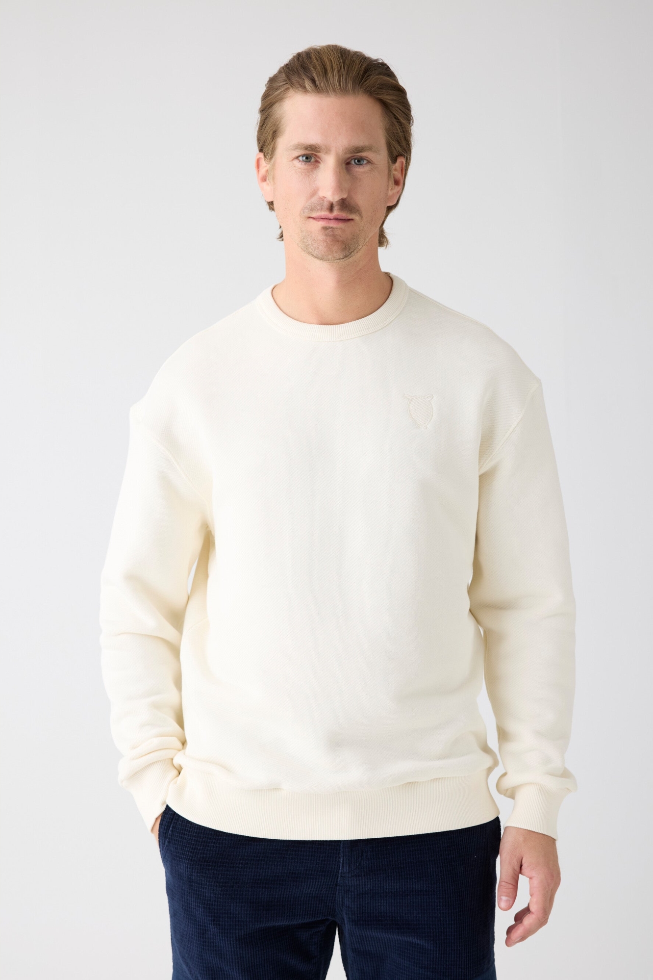 Image of KnowledgeCotton Apparel mannen vegan Sweatshirt Borst Borduurwerk Zilverreiger Wit