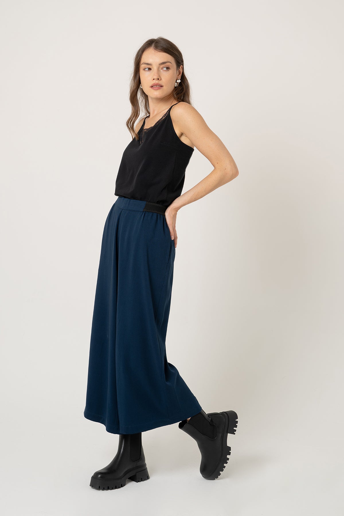 LOVJOI womens vegan Pants Tavira Nightfall Blue