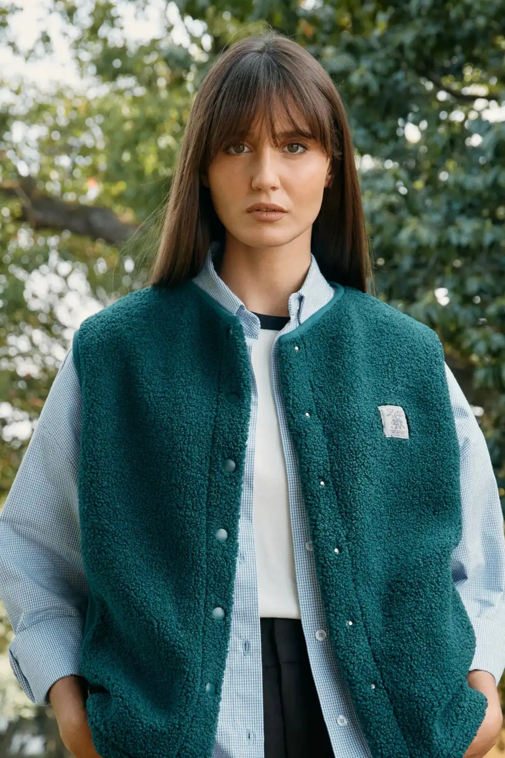 Image of Zèta dames vegan Vest Sherpa Forest Green