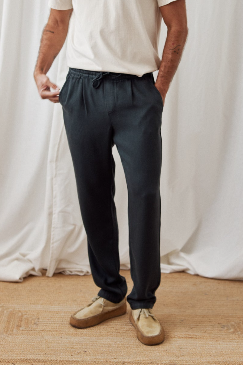 107990 - Herren vegan Hose Piqueros Dark Sand