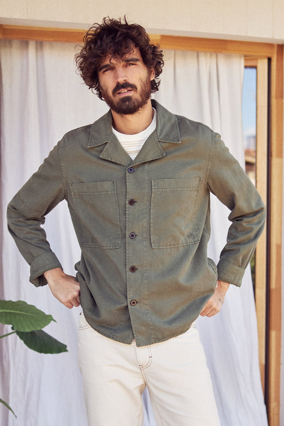 108058 - Herren vegan Jacke Tinian Khaki