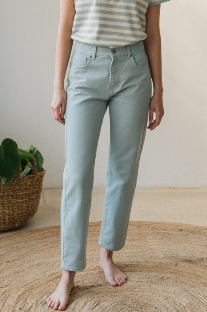Image of TWOTHIRDS dames vegan Jeans Mina Iced Aqua