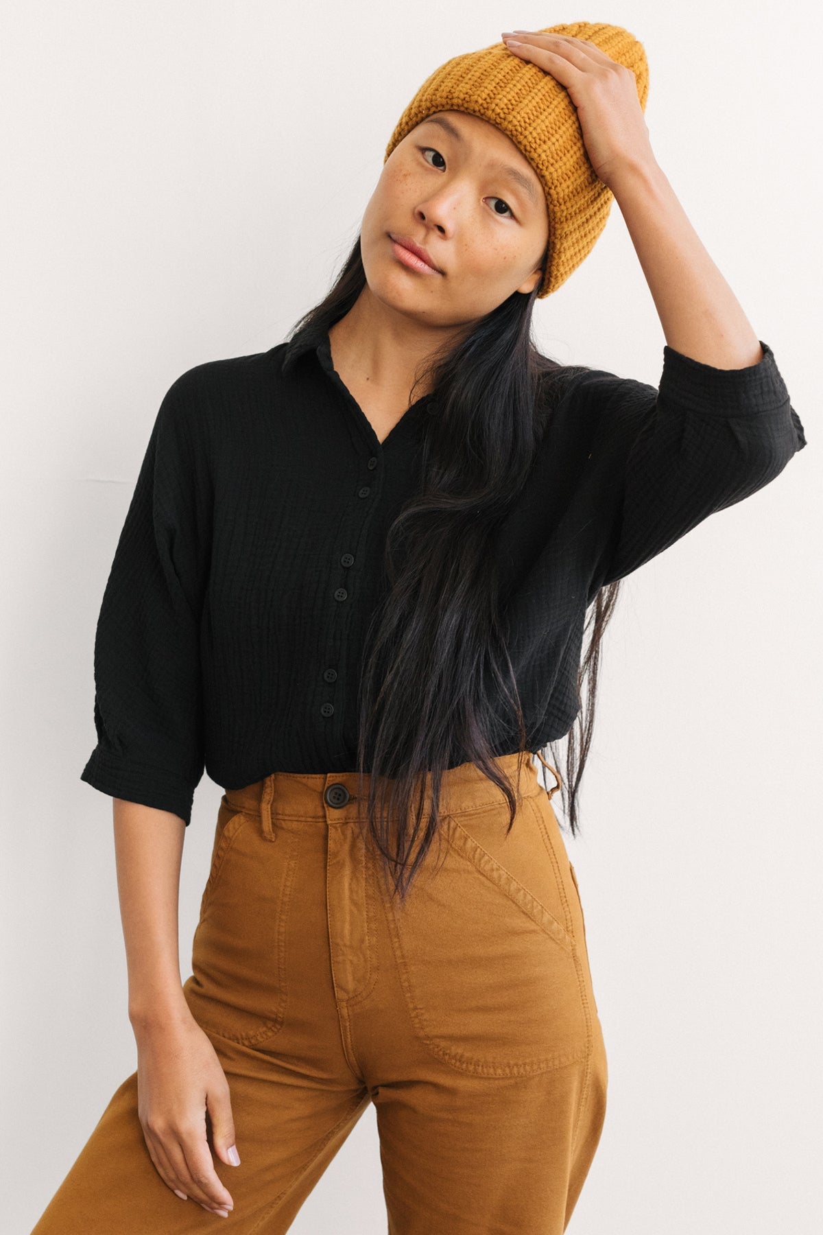 Image of TWOTHIRDS dames vegan Shirt Guguan Zwart