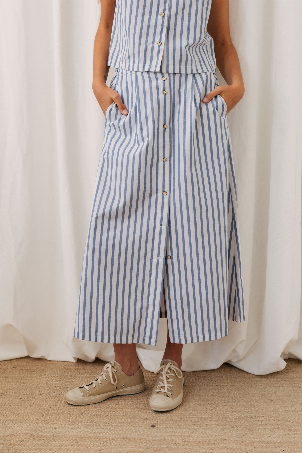 Image of TWOTHIRDS dames vegan Rok Reyneke Sailor Stripes Blauw