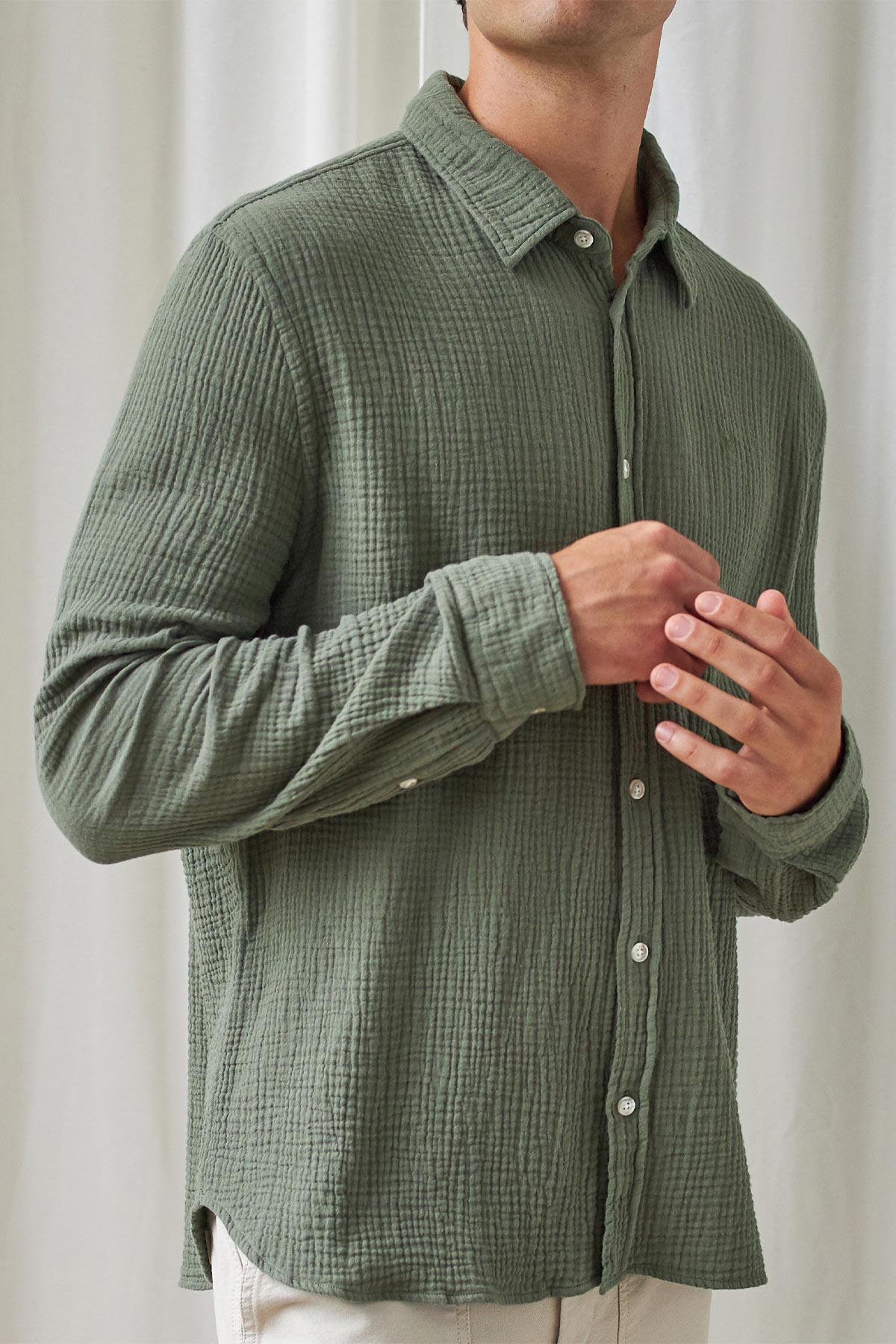 Image of TWOTHIRDS mannen vegan Shirt Unyee Diep Lichen Groen