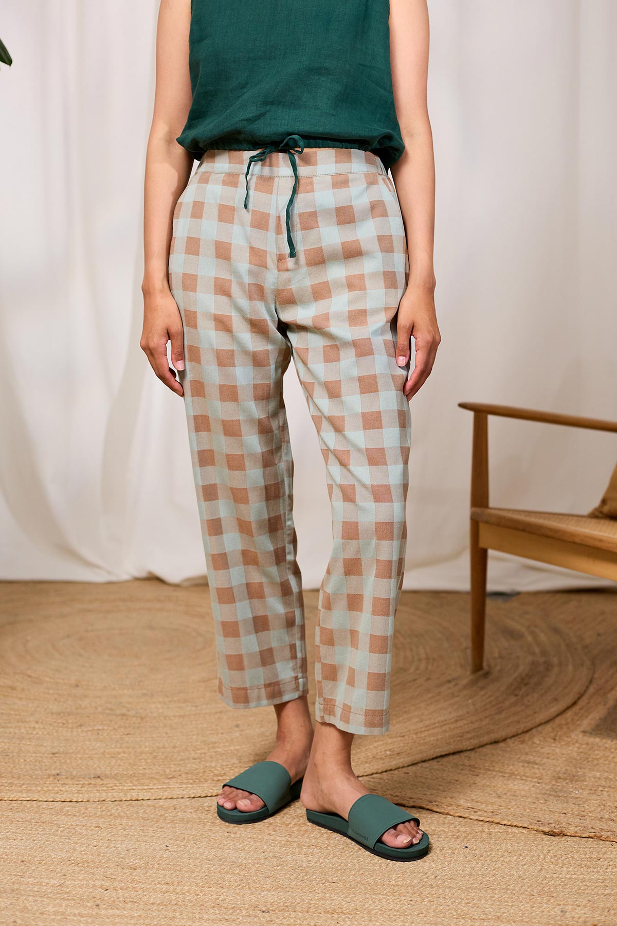 Image of TWOTHIRDS dames vegan Broek Waikane Tweekleurige Ruitjes