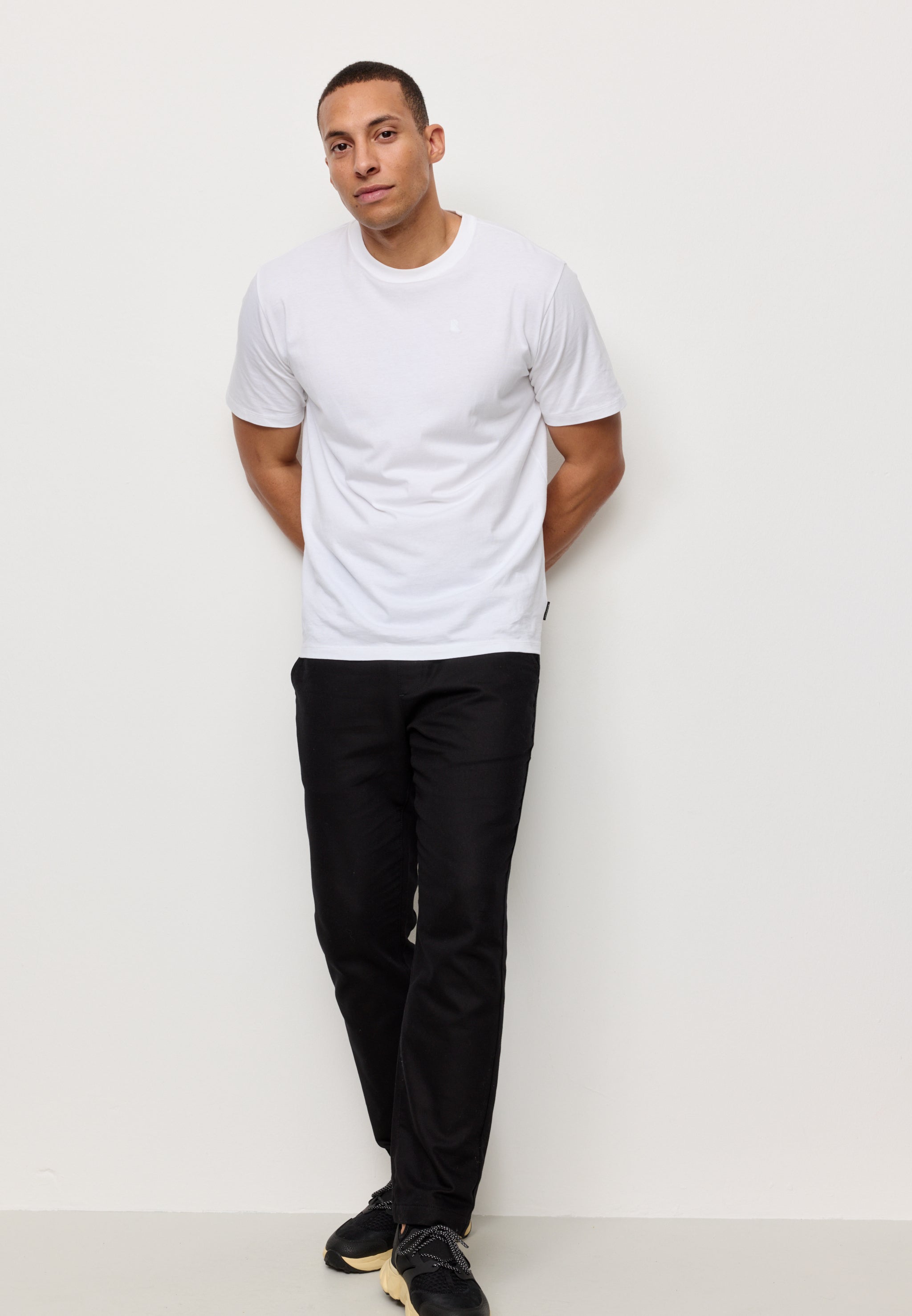 Recolution Chino Pants Tamarind Black