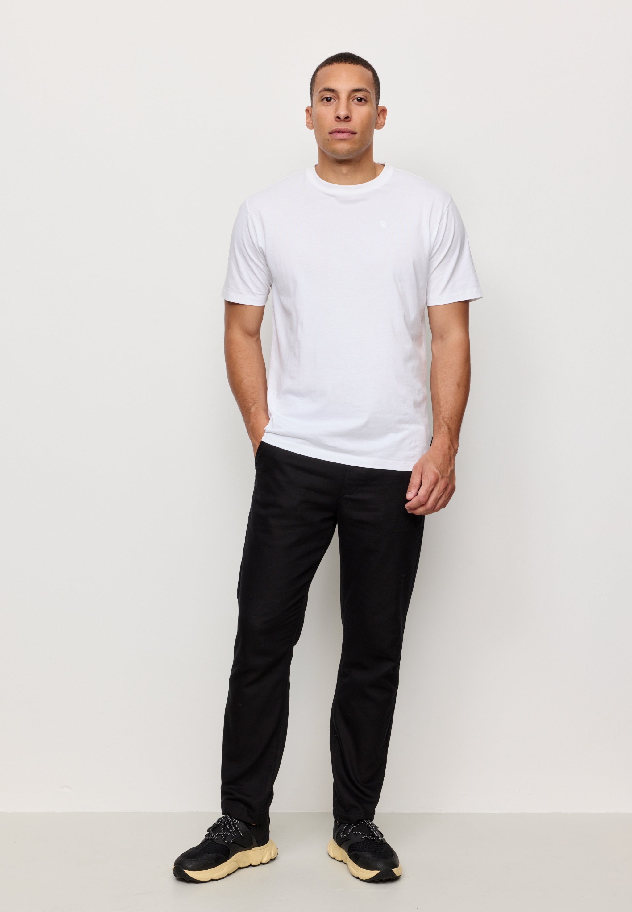 Recolution Chino Pants Tamarind Black