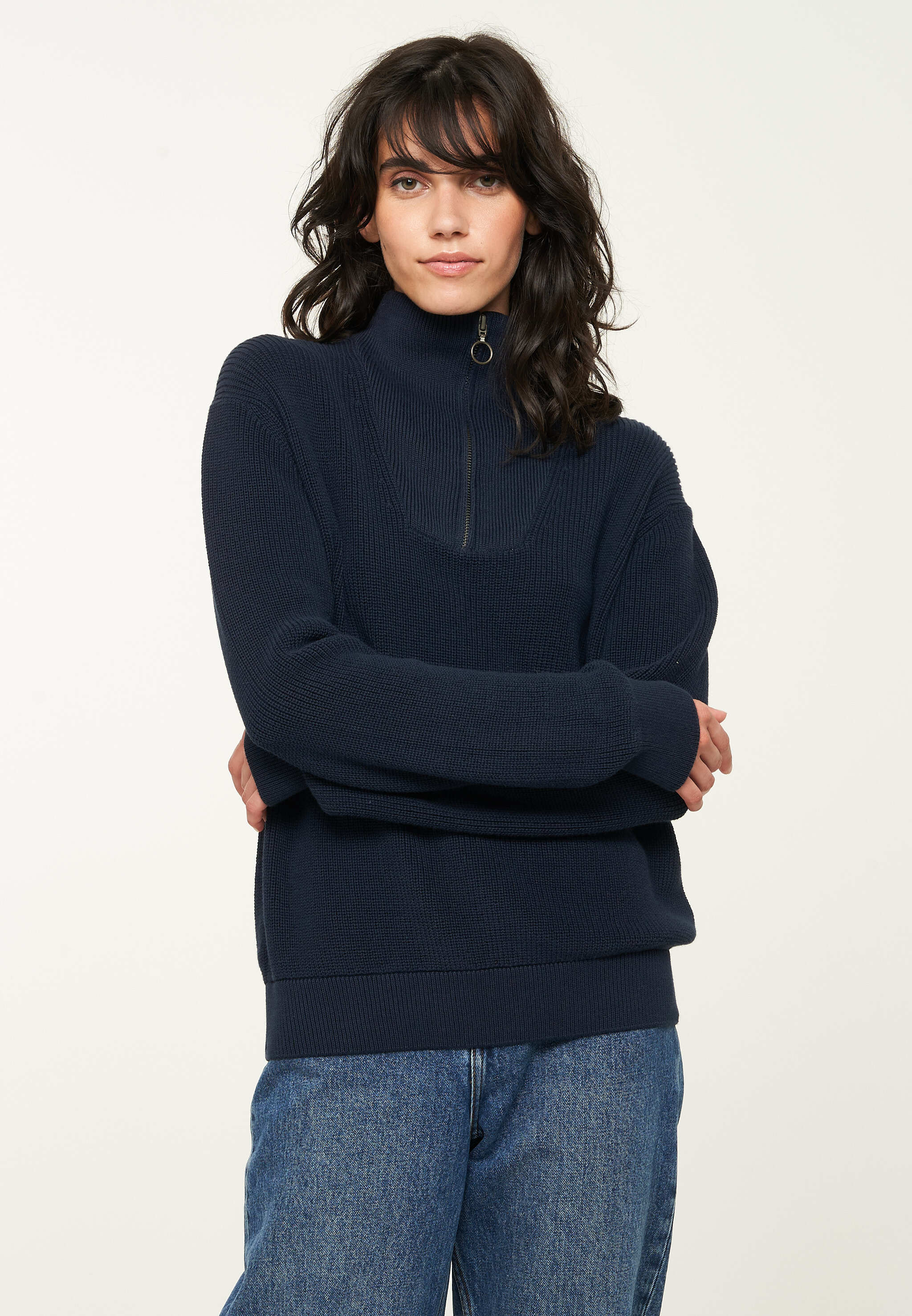 Recolution womens vegan Sweater Nigella Dark Navy