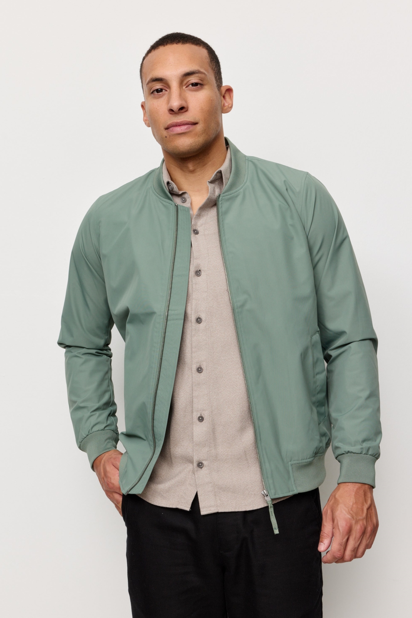 Image of Recolution mannen vegan Blousonjack Aspen Khaki