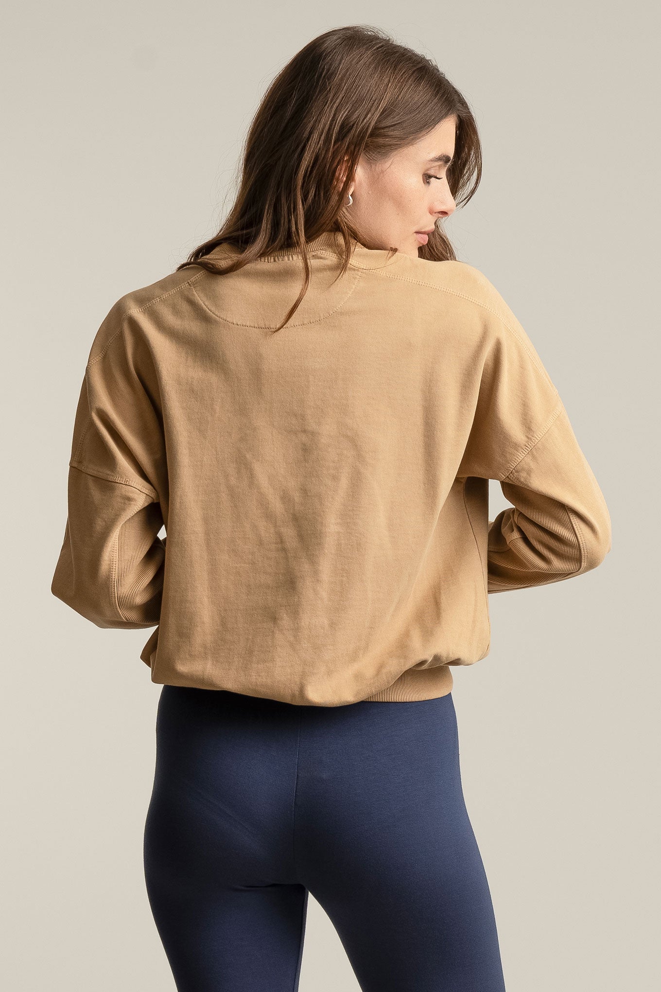 KOMODO womens vegan Sweatshirt Dawn Croissant Beige