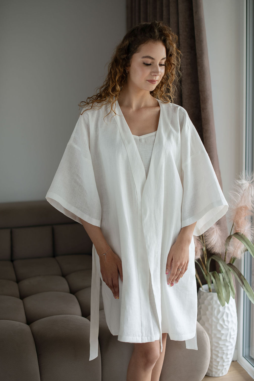 Amber Linen Damen vegan Set Kimono Robe & Nachthemd Weiß