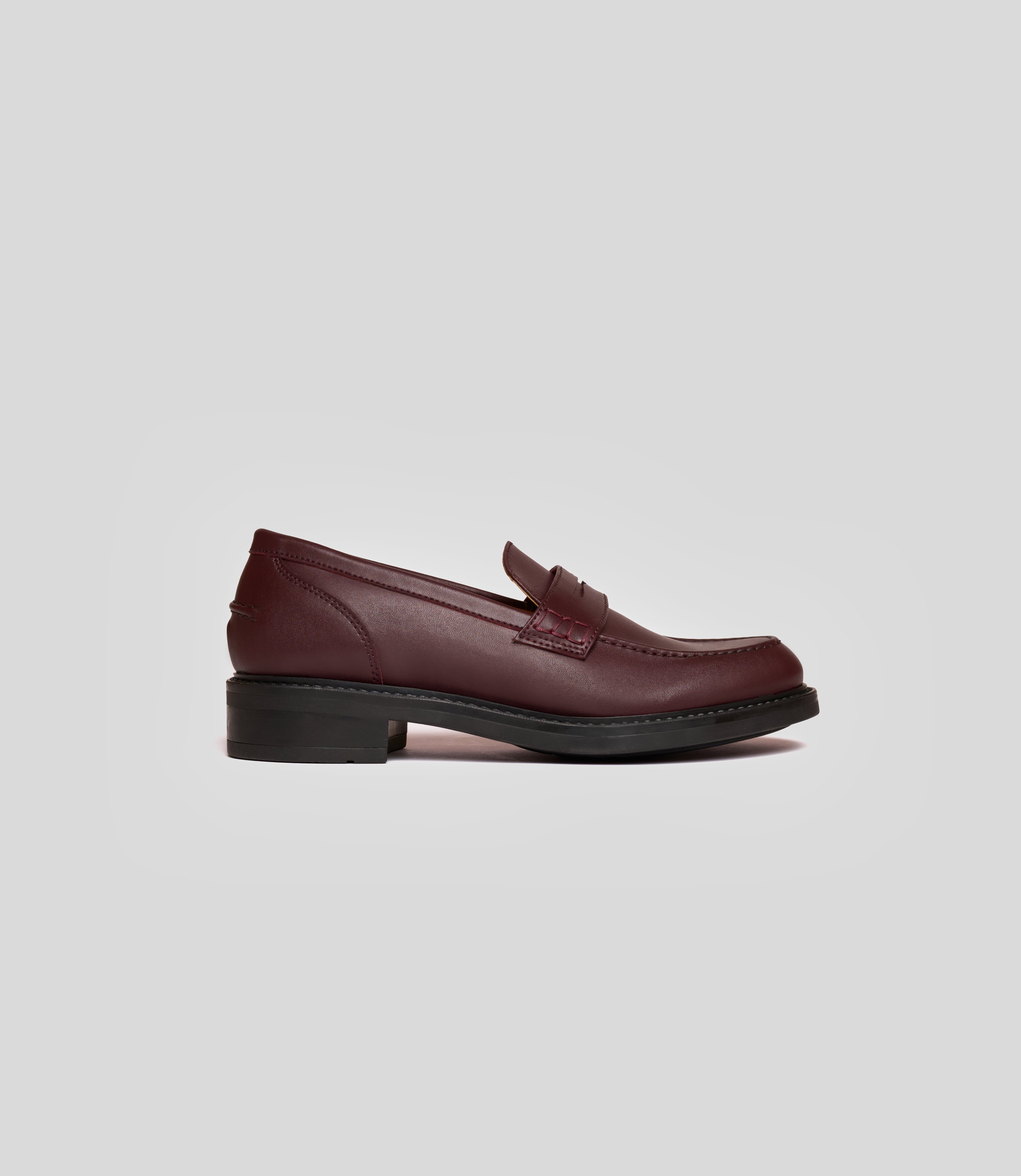 Solari Milano Loafers Bourgondië