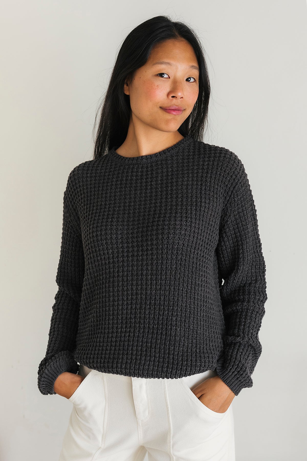 TWOTHIRDS Damen vegan Pullover Teresa Antracita Grau