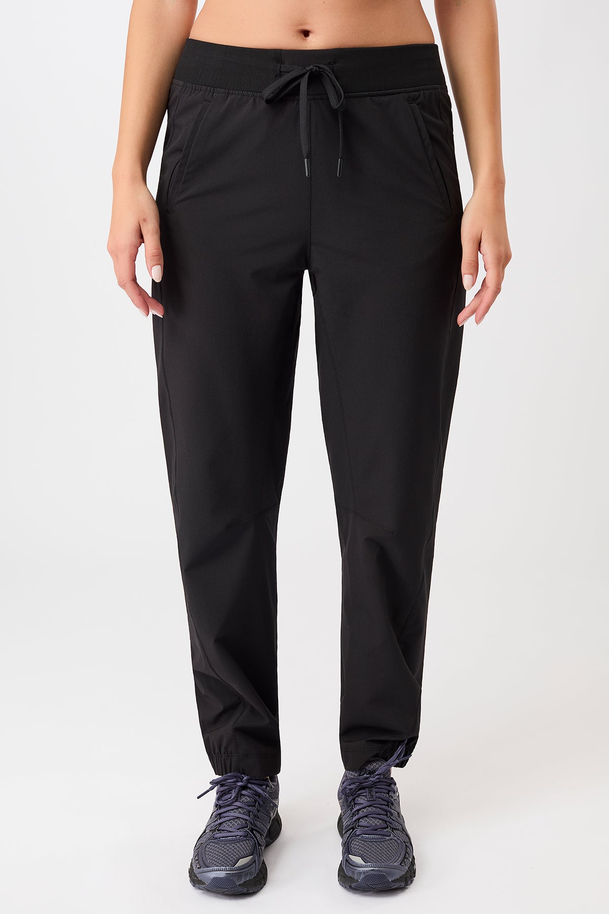 Mandala Damen vegan Hose Venedig Schwarz