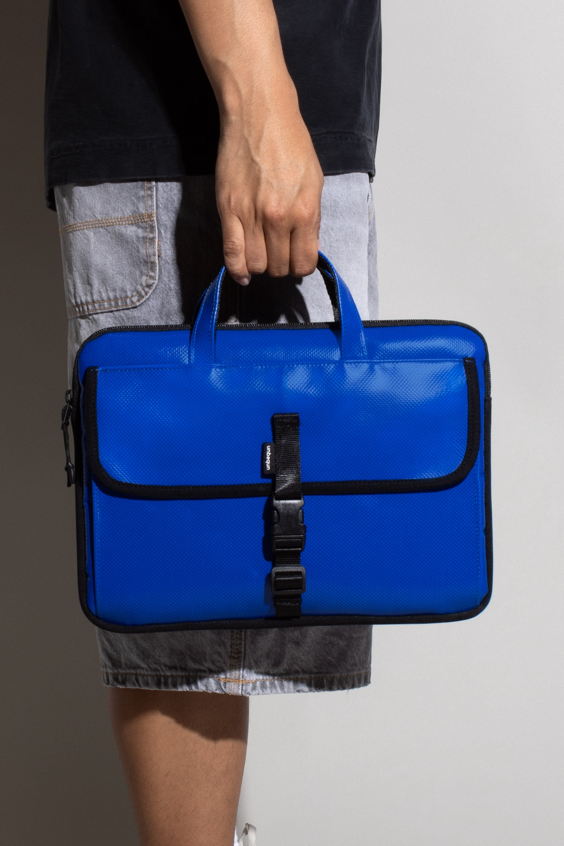 UNBEGUN Herren vegan Laptop-Hülle Mit Griff Blau