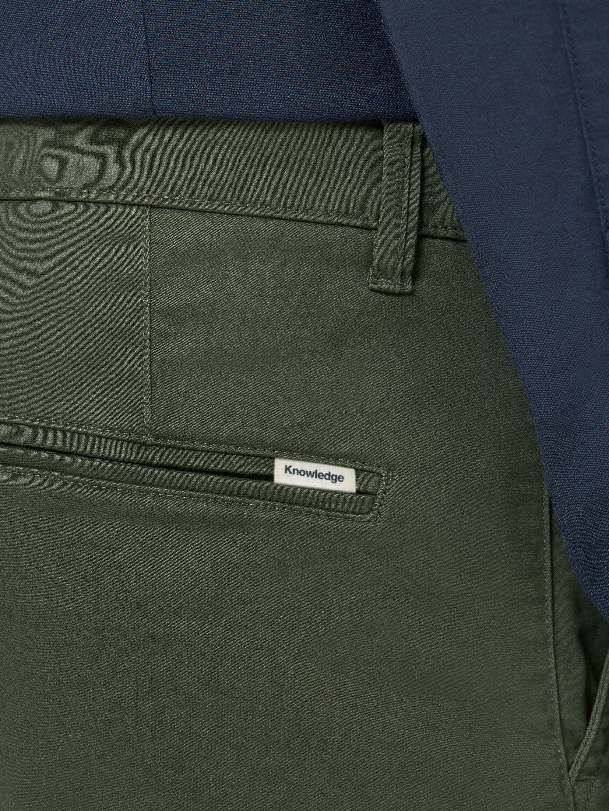 KnowledgeCotton Apparel Chino Pants Luca Slim Twill Forrest Night