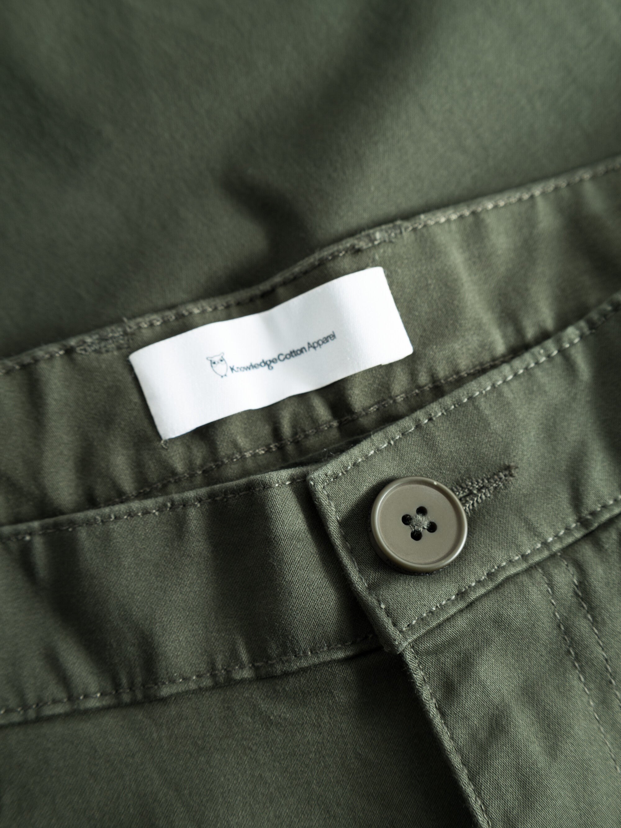 KnowledgeCotton Apparel Chino Pants Luca Slim Twill Forrest Night