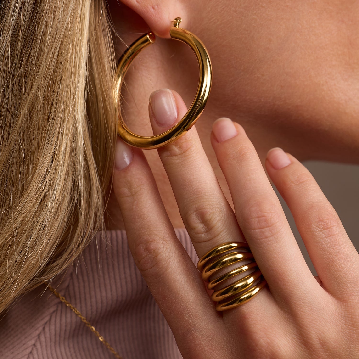 Amadeus womens vegan Ring Zion Five Tier Gold