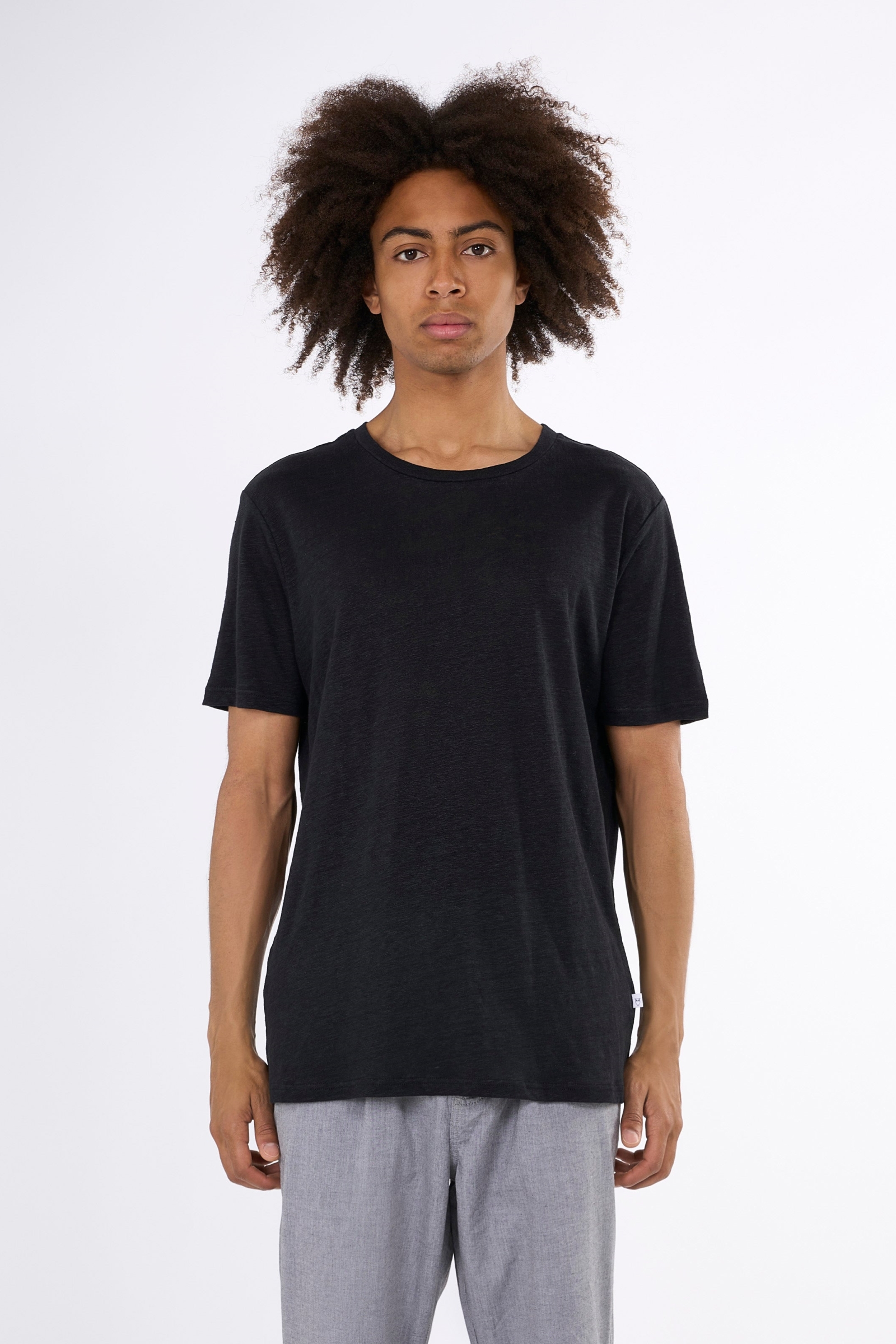 KnowledgeCotton Apparel Herren vegan T-Shirt Black Jet