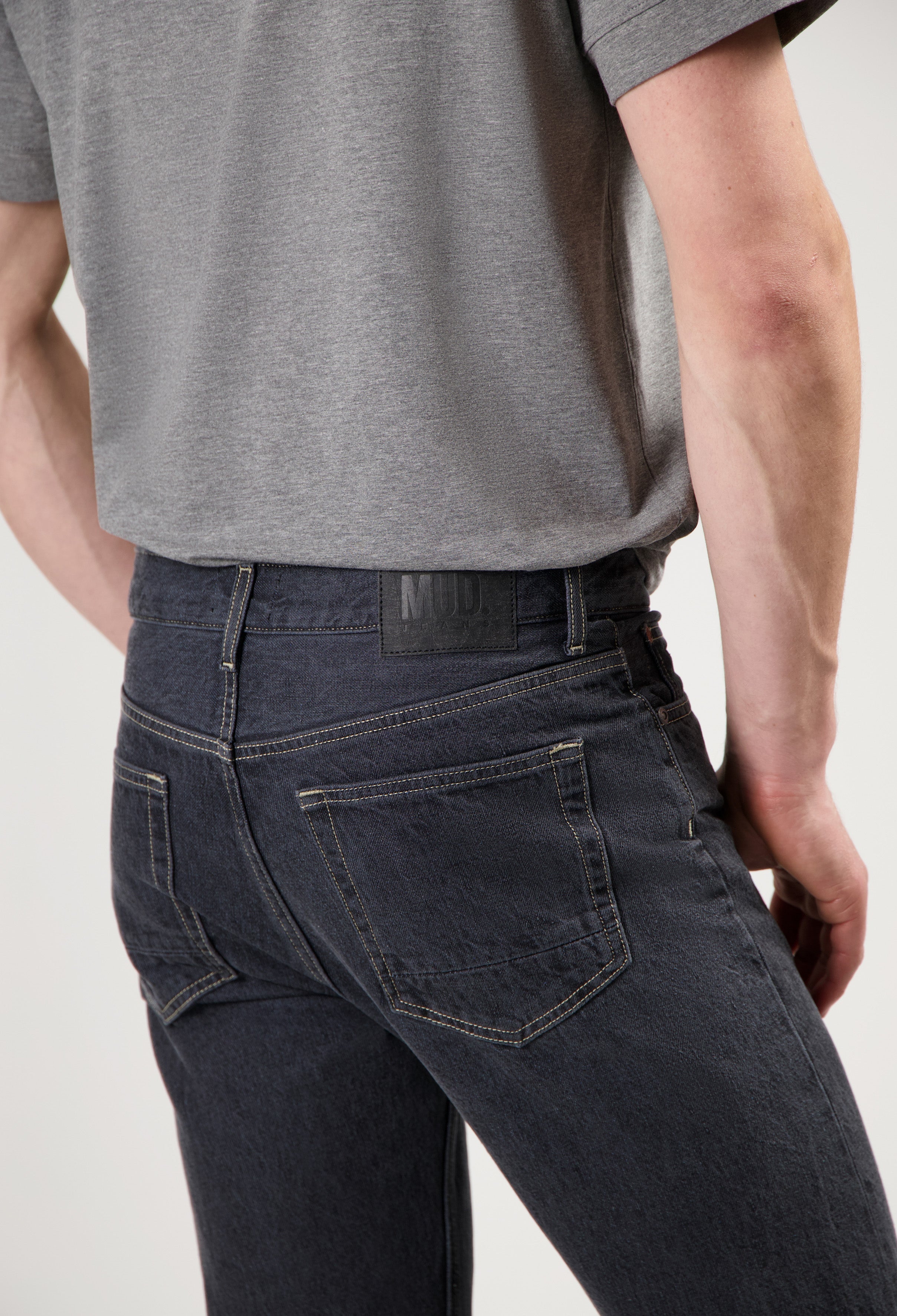 MUD Jeans Jeans Mid Straight John Medium Black