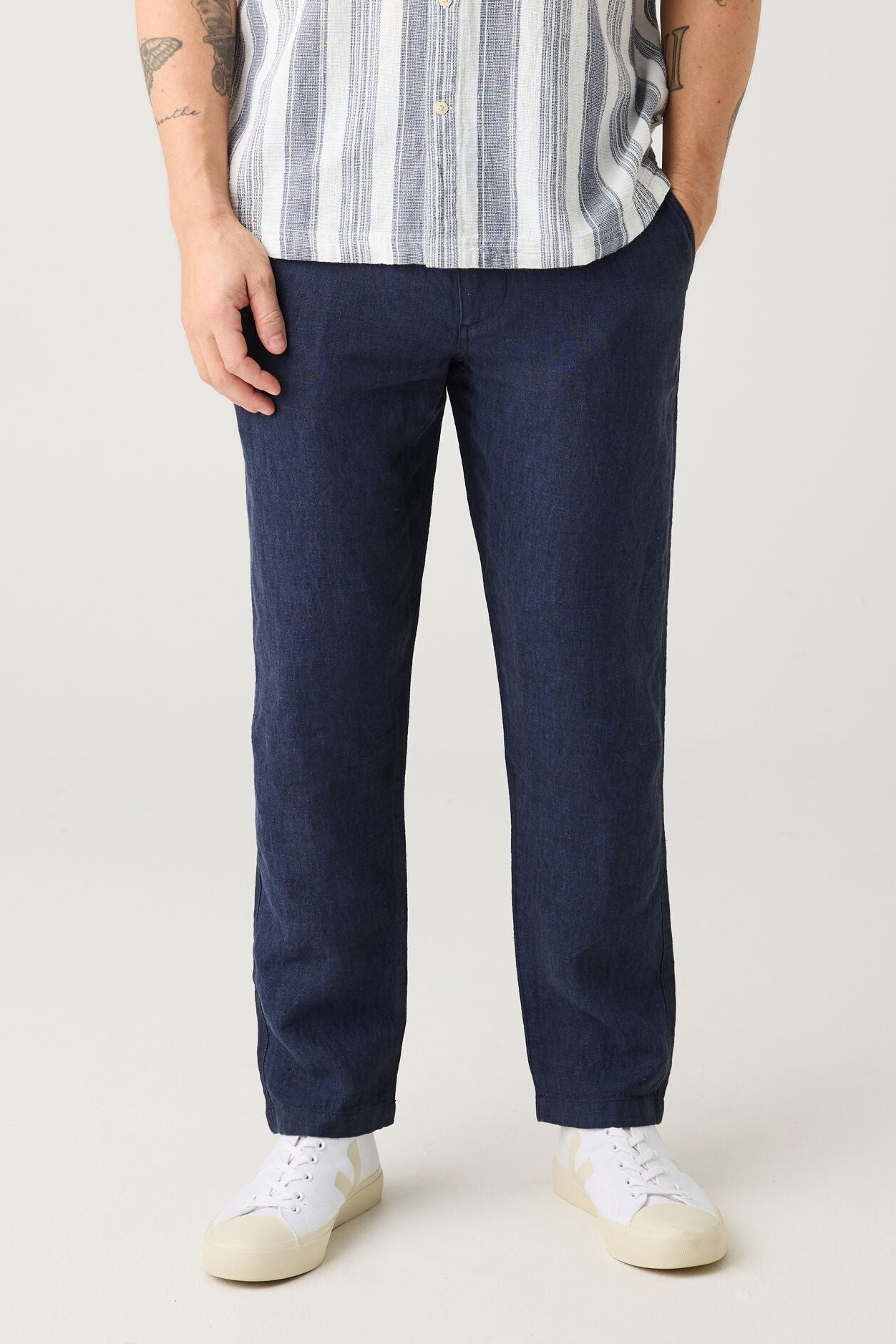 Image of KnowledgeCotton Apparel mannen vegan Broek Chuck Regular Linnen Totaal Eclipse