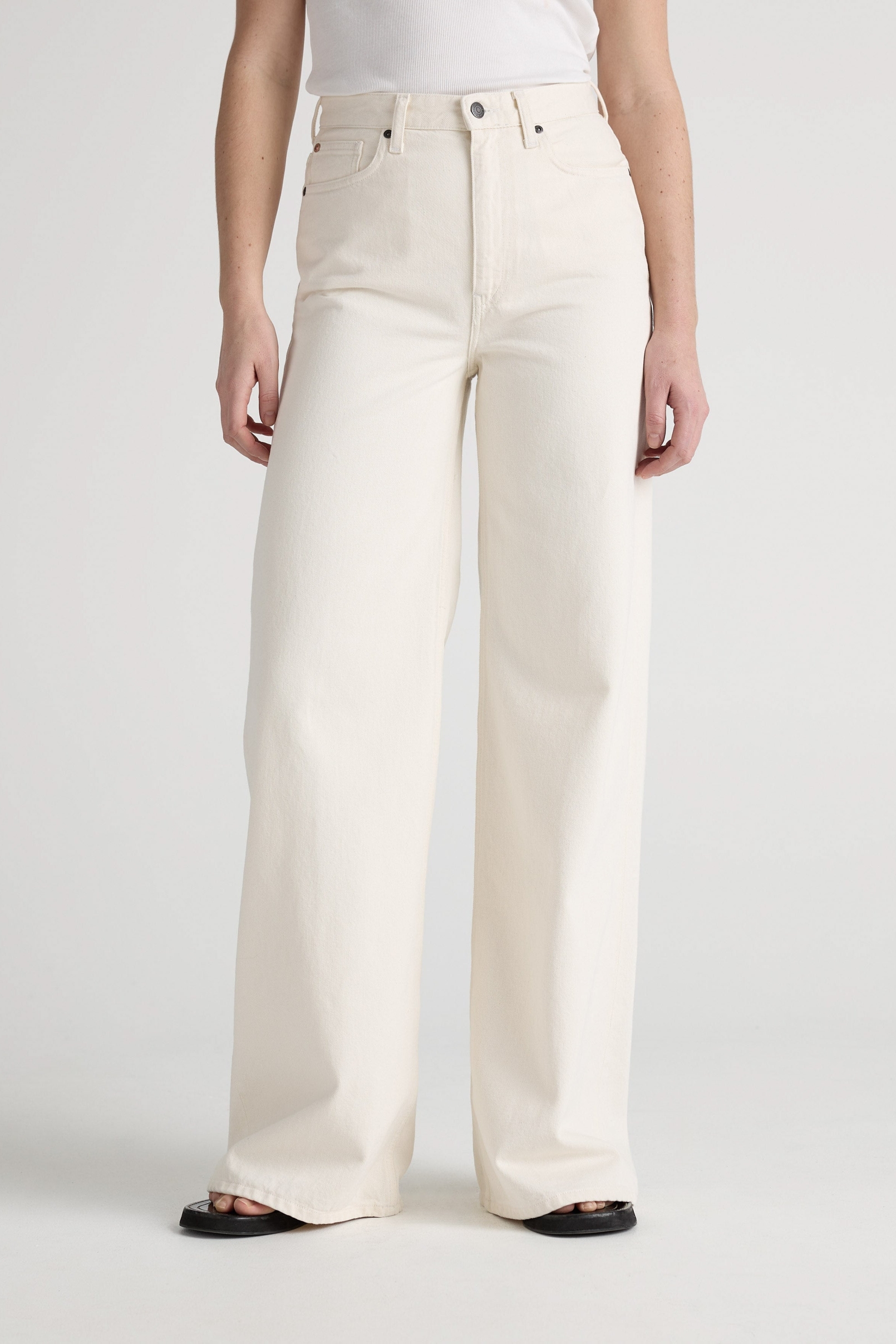 Image of MUD Jeans dames vegan Jeans High Loose Sara Natural