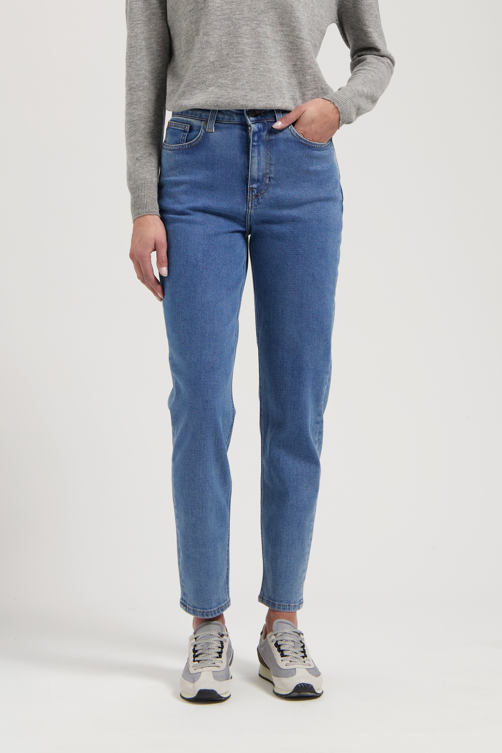 MUD Jeans Damen vegan Jeans High Tapered Mams Stone Vintage