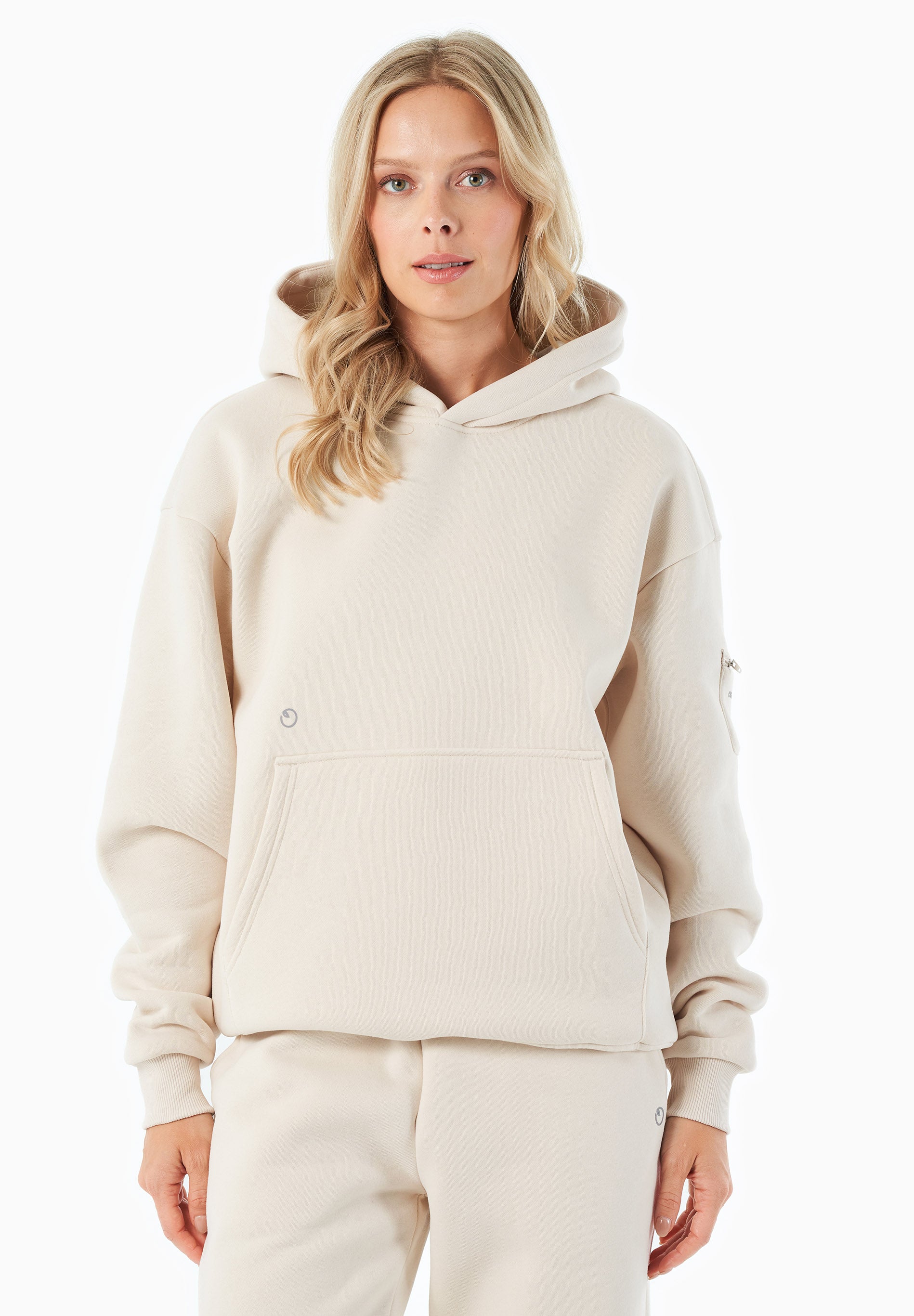 ORGANICATION men vegan Hoodie Harvinn Off White