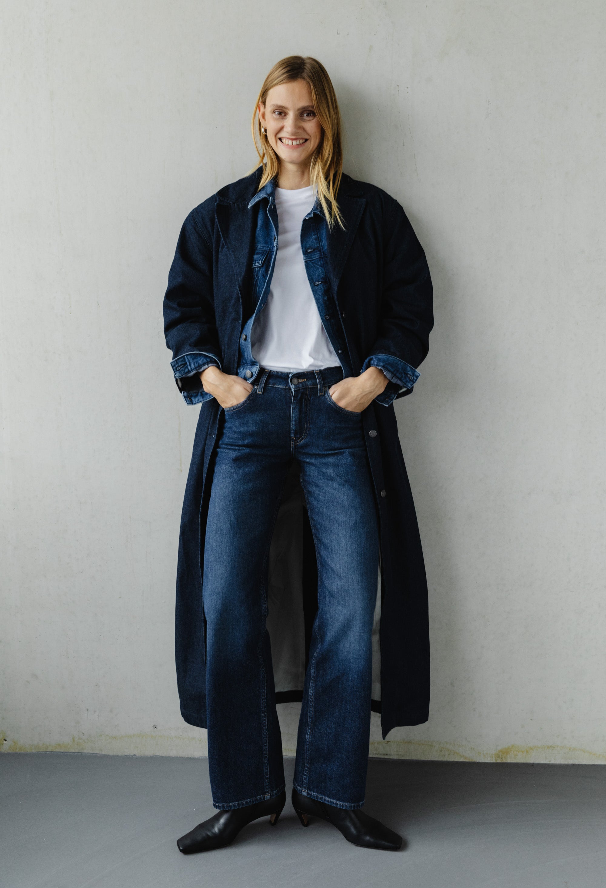 MUD Jeans Trench Coat Elin Rinse Dark Blue