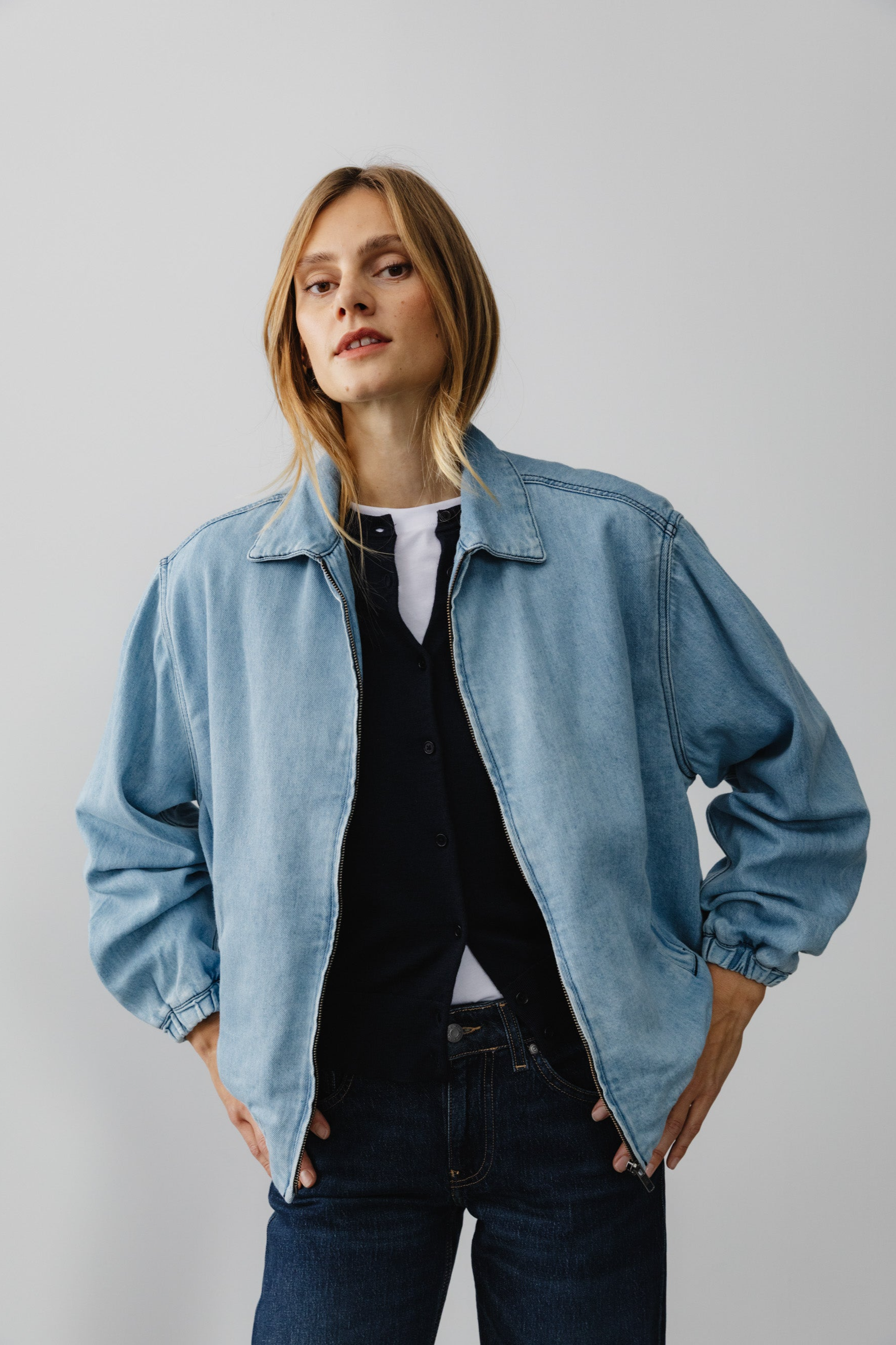 Image of MUD Jeans dames vegan Jas Sue Stone Vintage Blauw