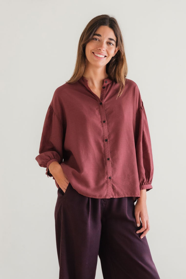 Image of TWOTHIRDS dames vegan Shirt Gabriela Burnt Berry