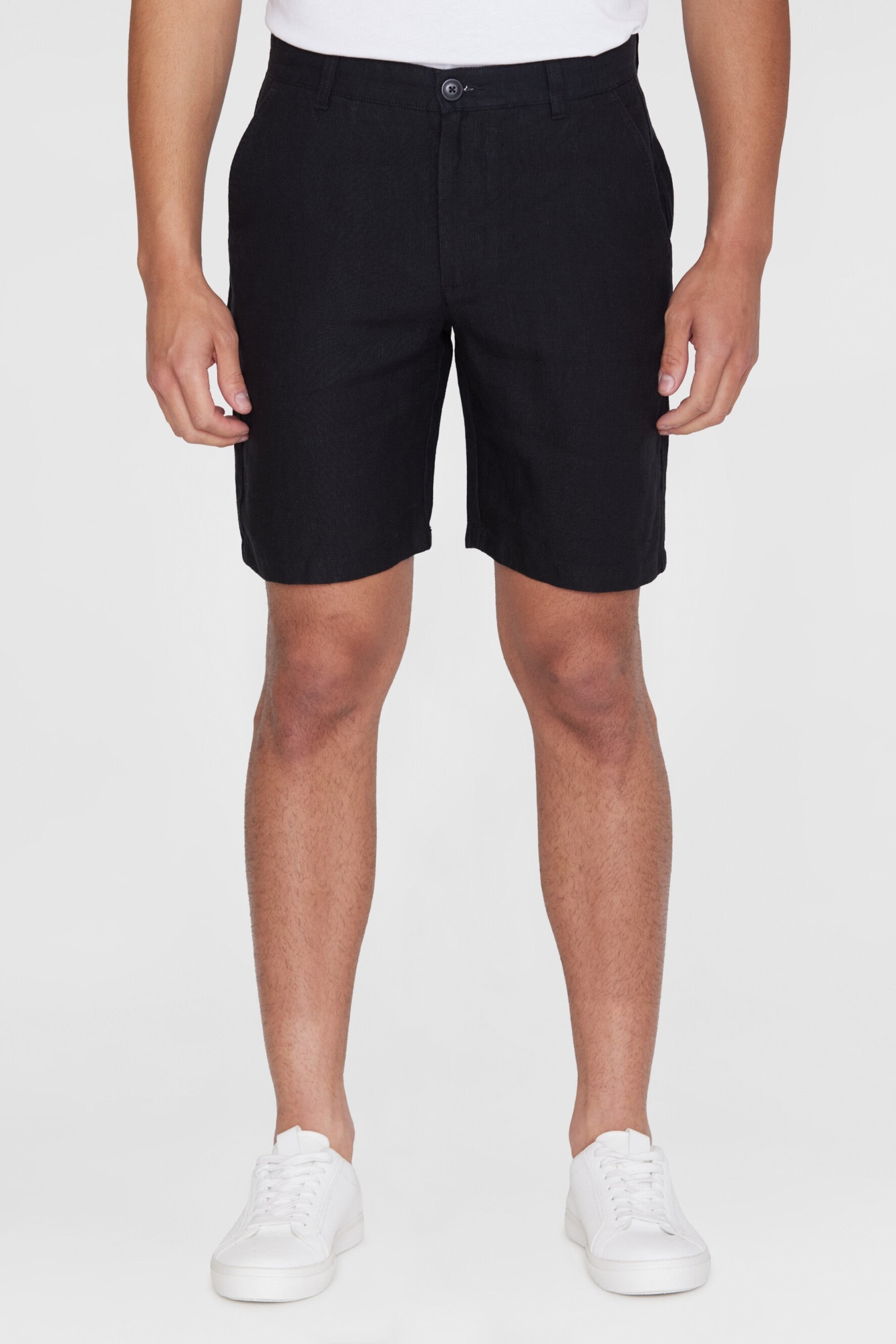 Image of KnowledgeCotton Apparel mannen vegan Chuck Shorts, Normale Linnen Shorts, Zwart Gitzwart