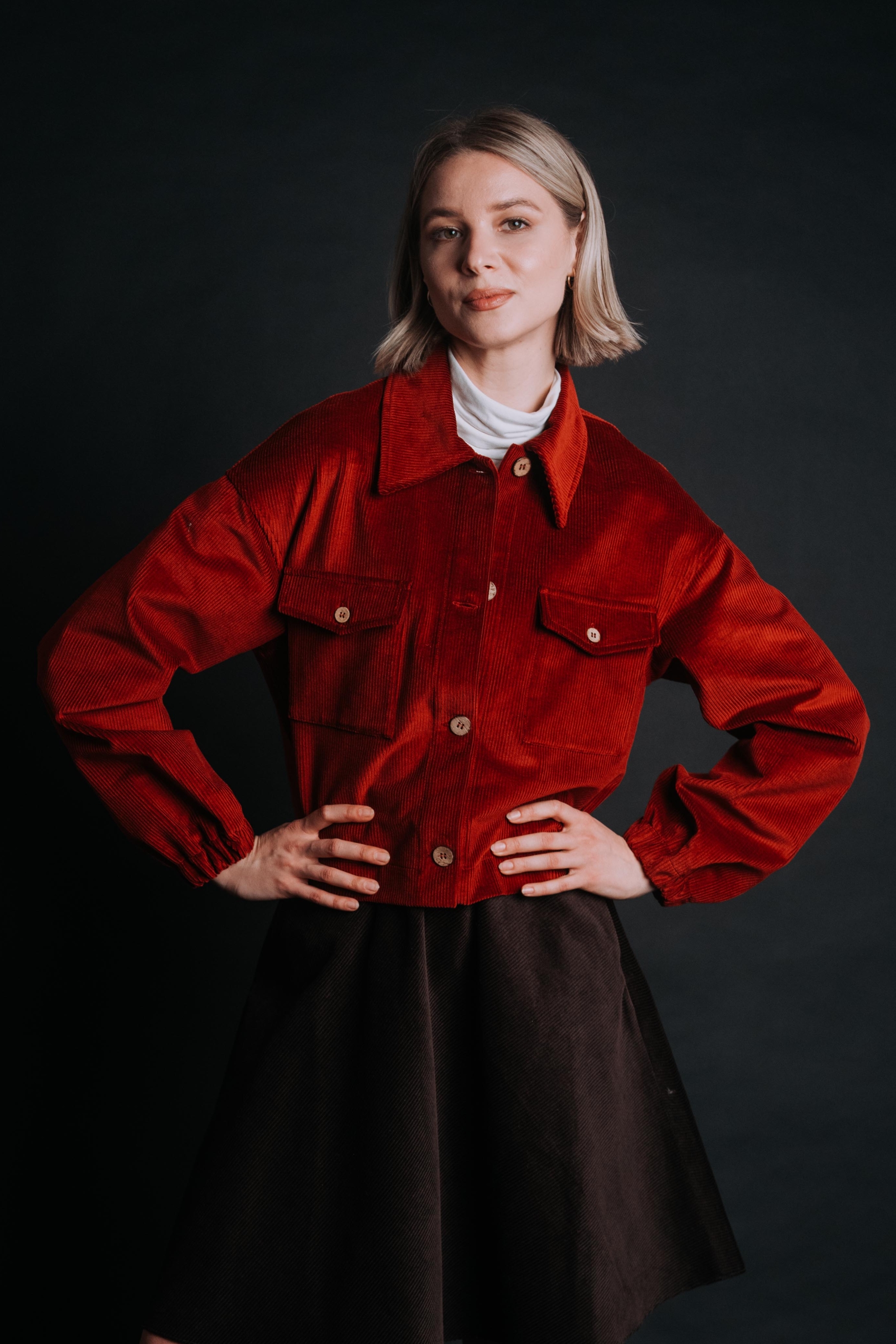 Image of De IONESCU dames vegan Corduroy Jas Sibiel Rood