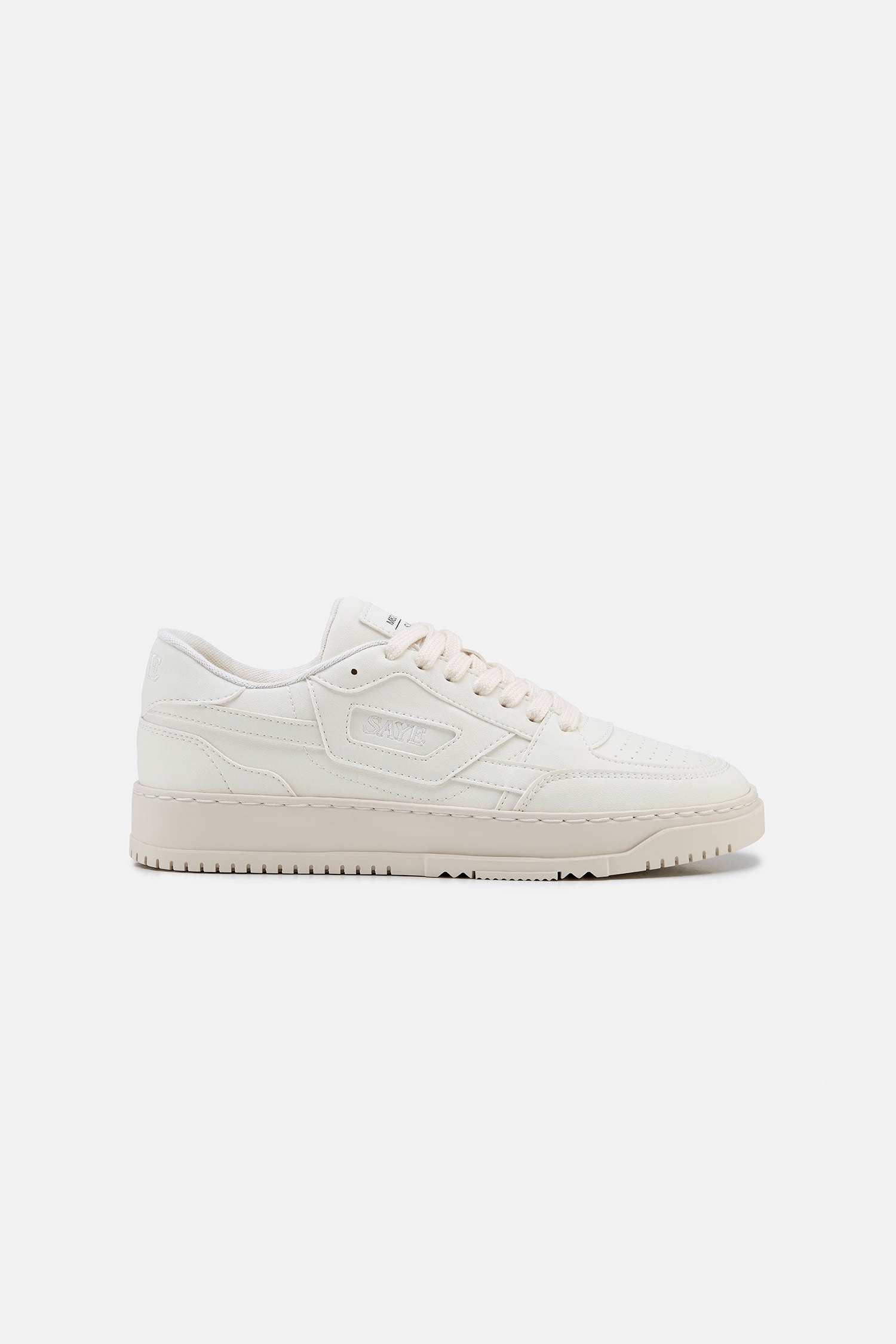 Image of SAYE mannen vegan Sneakers M82 Core Off-White