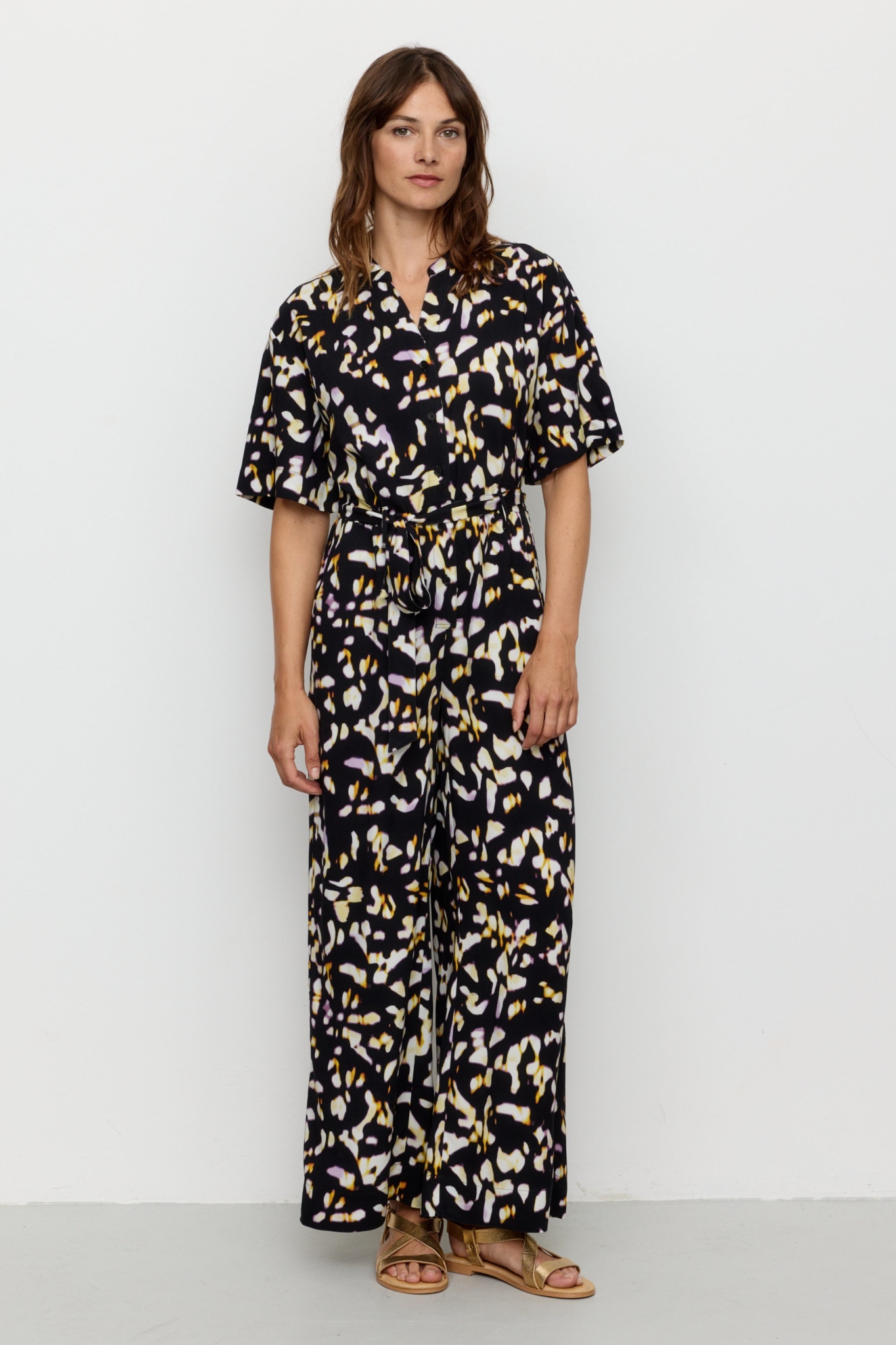 Image of Recolution dames vegan Jumpsuit Cassia Blurry Black