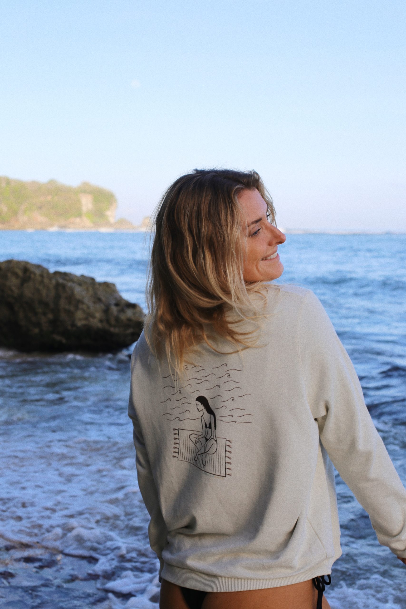 Vanilla Sand womens vegan Sweatshirt Feel Good Embroided Ocean Ecru