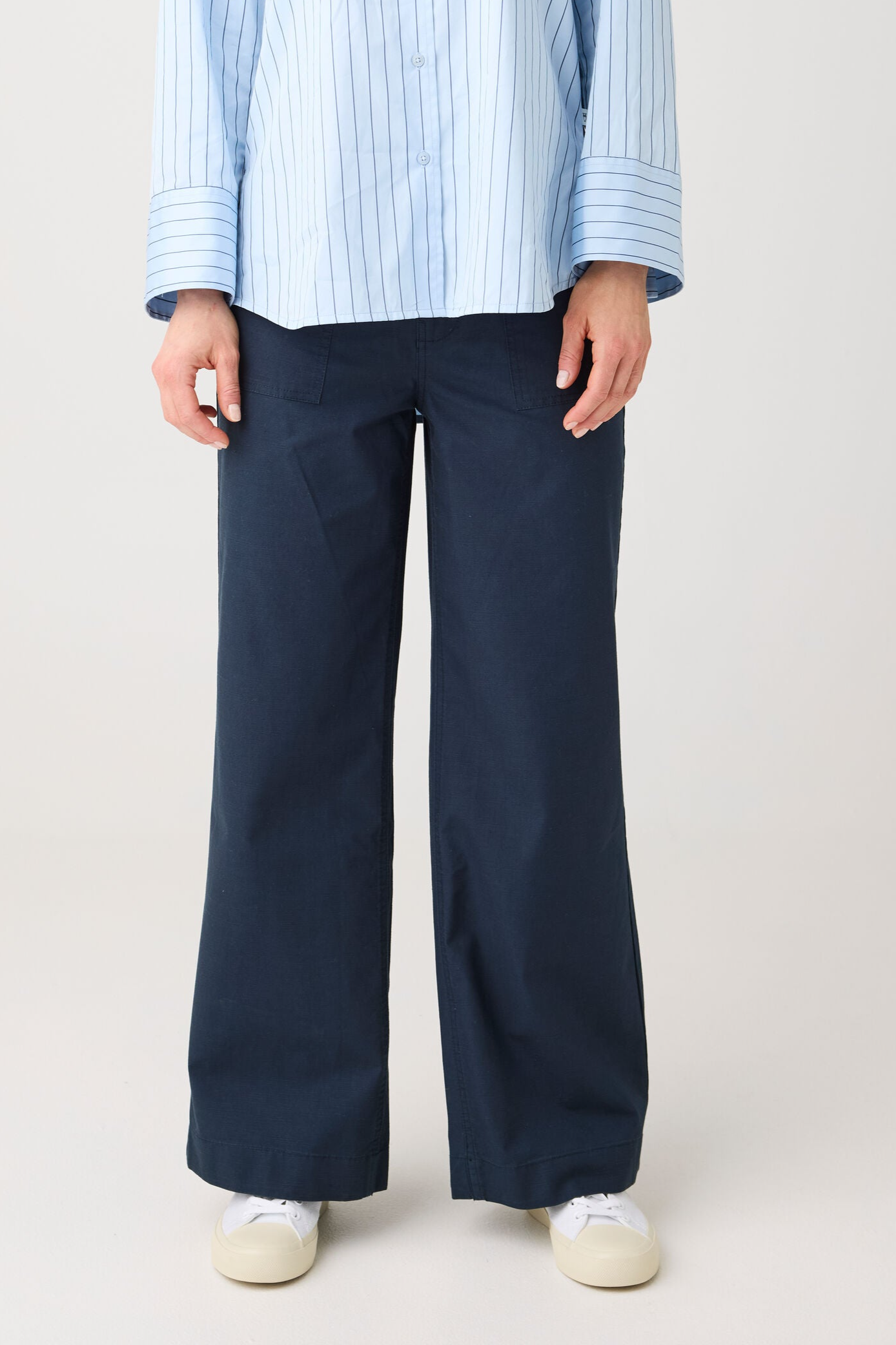 111379 - Damen vegan Hose Posey Weit Slub Total Eclipse Navy