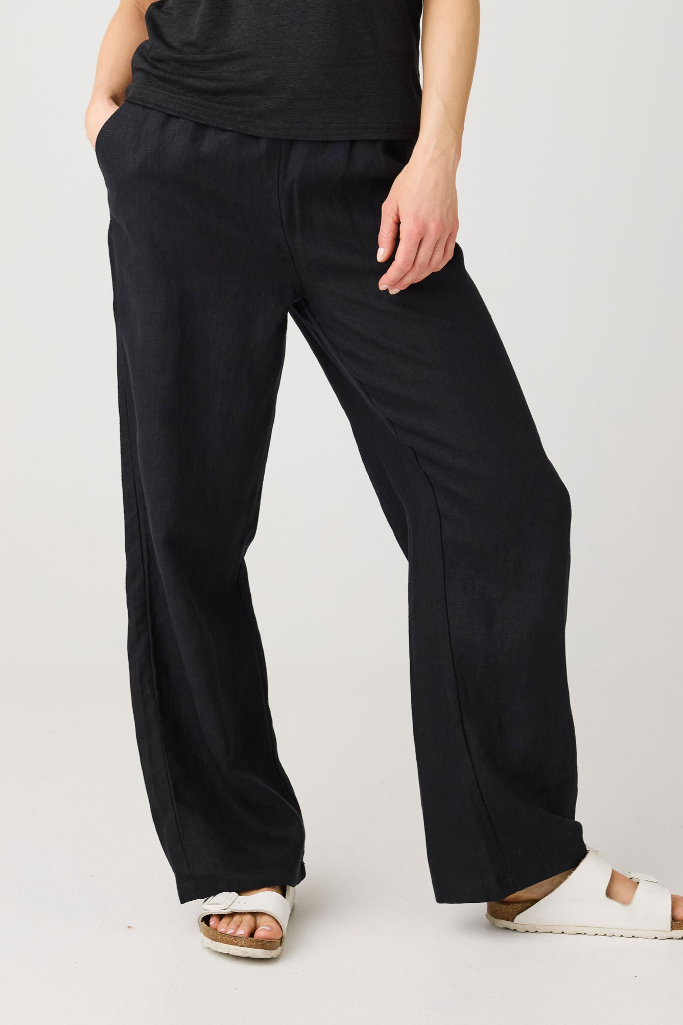 111386 - Damen vegan Hose Posey Weit Leinen Schwarz Jet