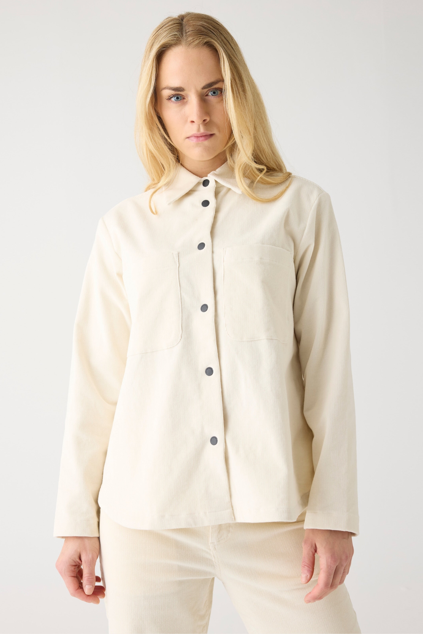 Image of KnowledgeCotton Apparel dames vegan Overhemd Van Corduroy In De Kleur Egret Wit